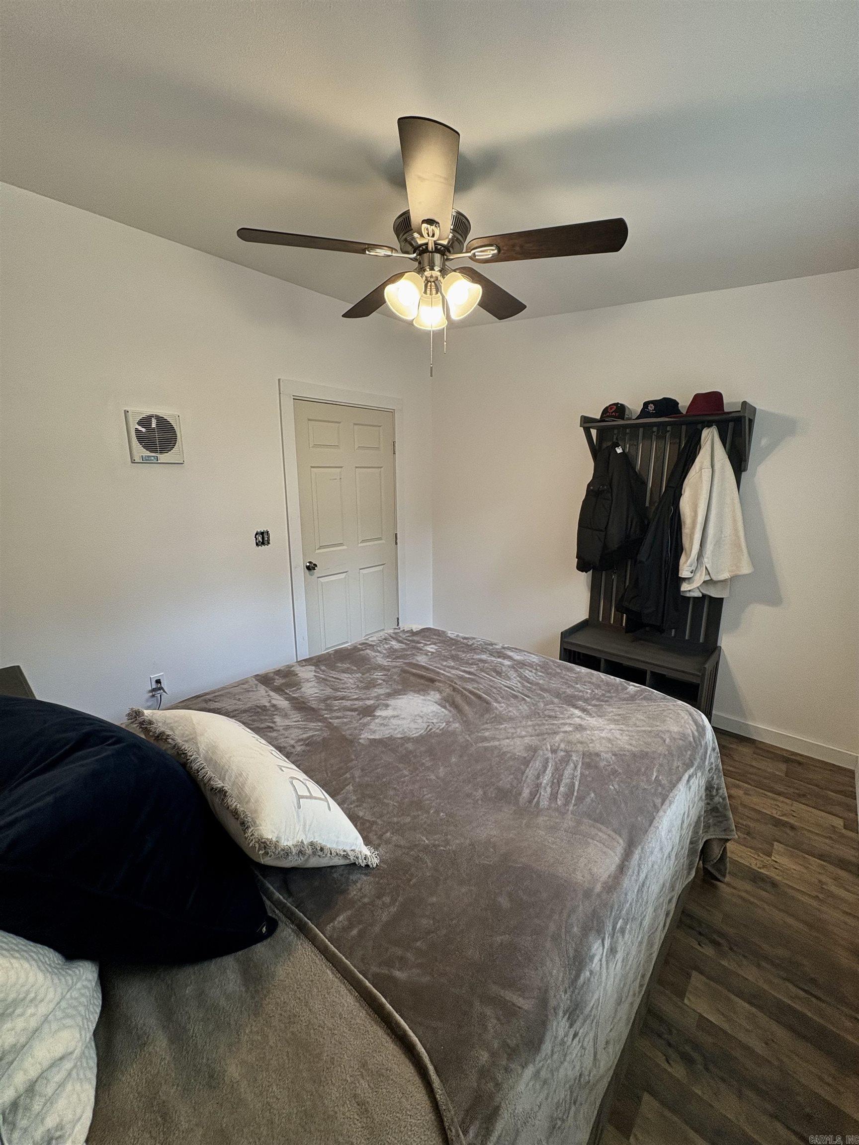 77 E Starfield  Greers Ferry, AR