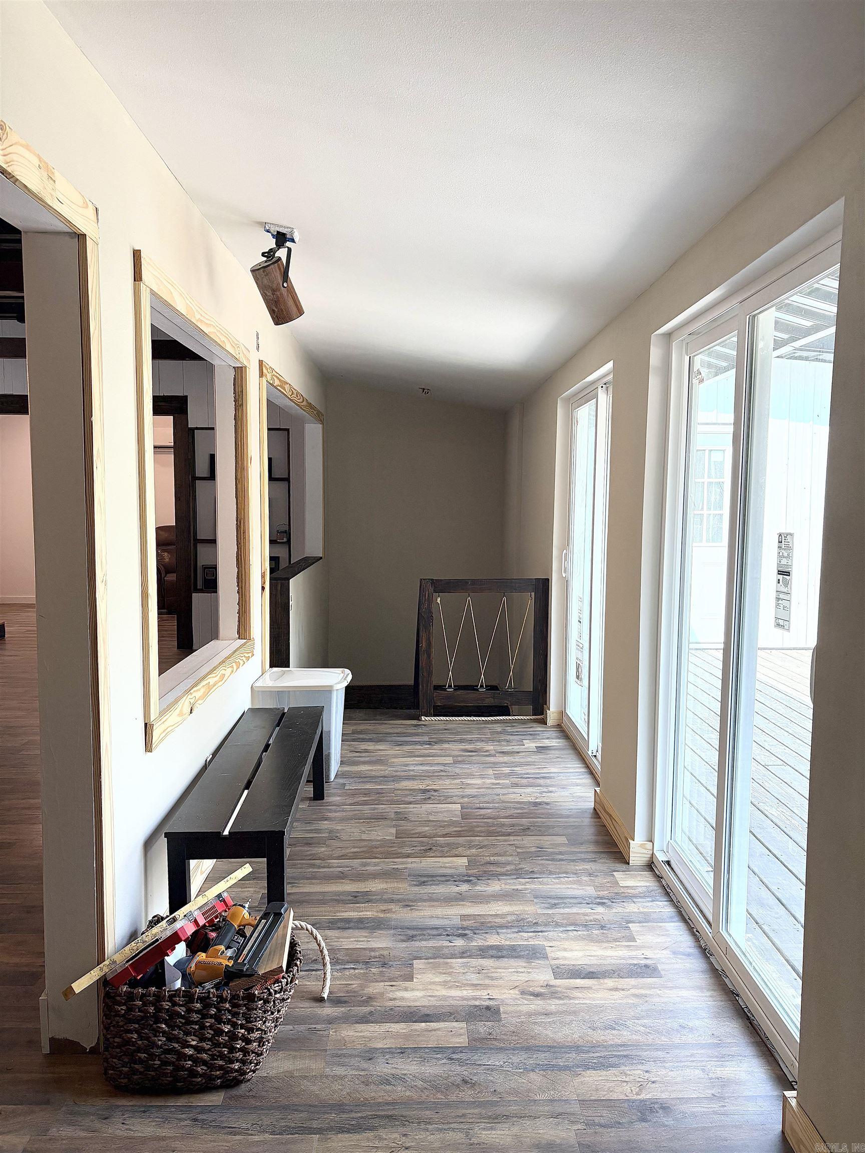77 E Starfield  Greers Ferry, AR