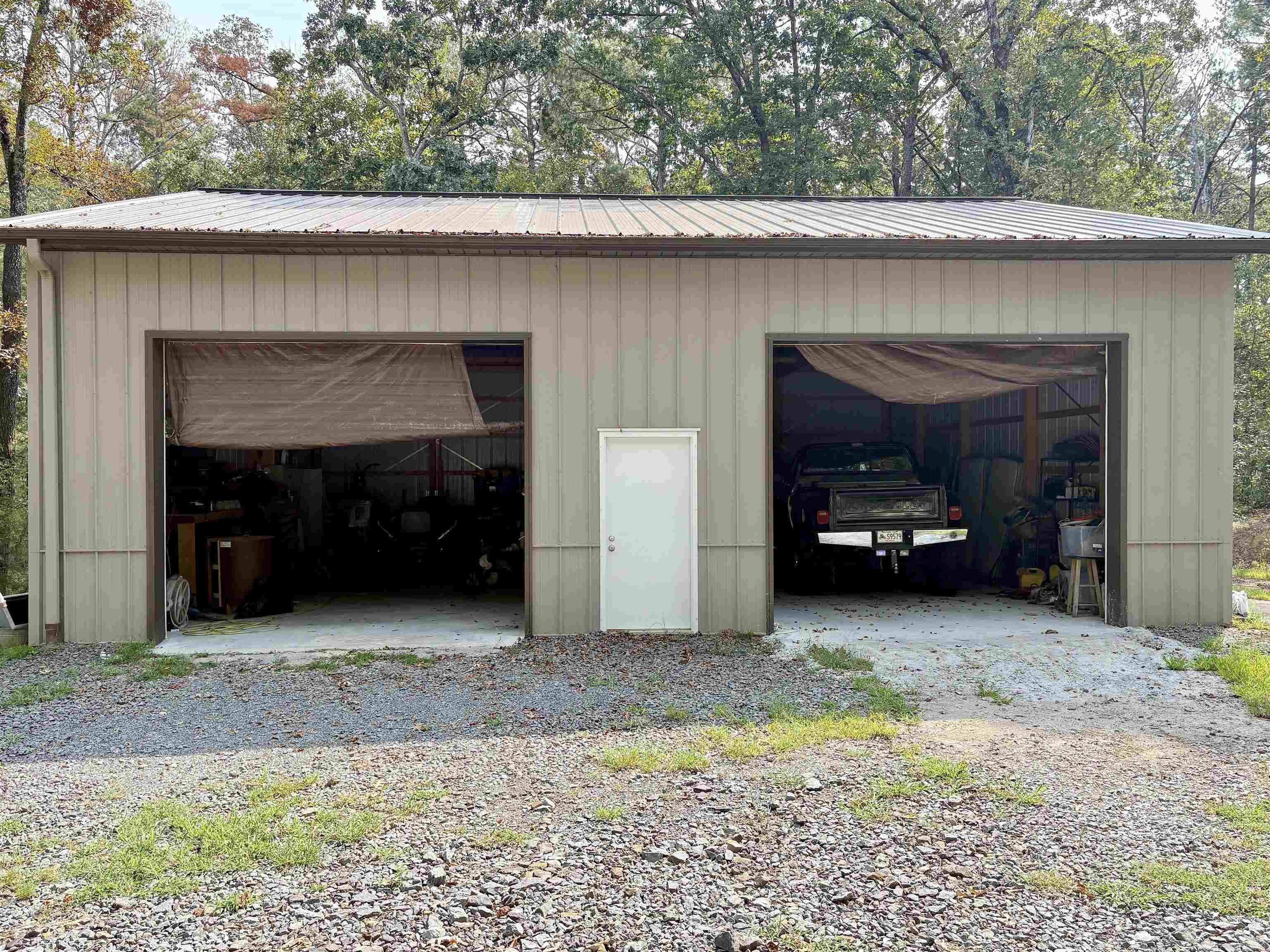 77 E Starfield  Greers Ferry, AR
