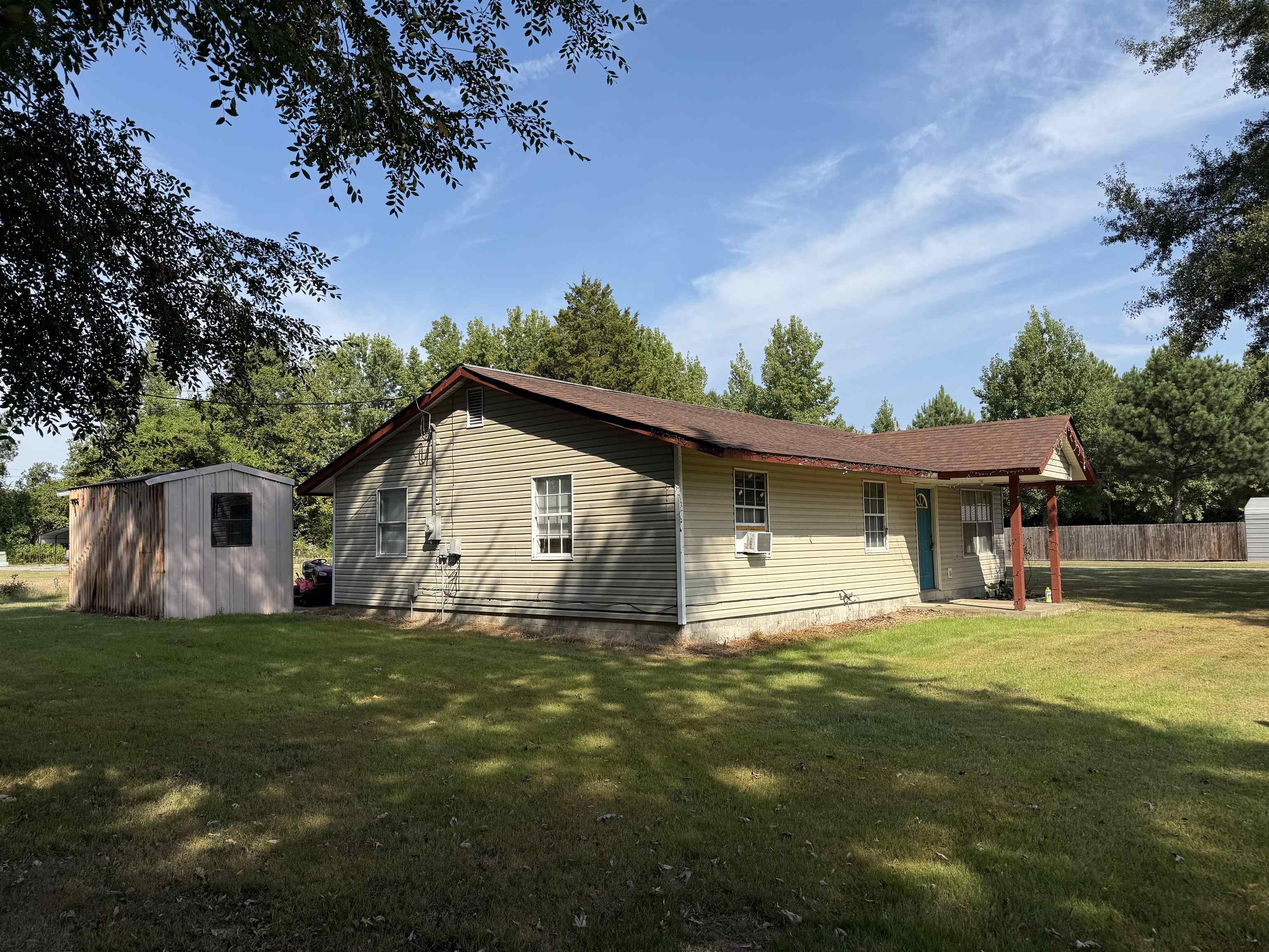 1620 Brookfield  Newport, AR