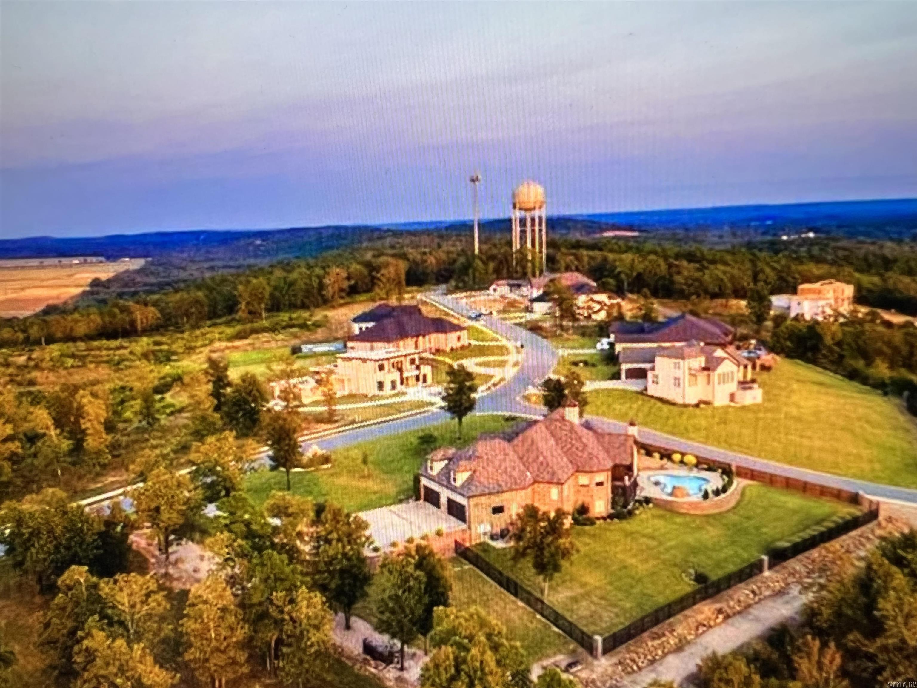 15912 Summit View Lane  Maumelle, AR