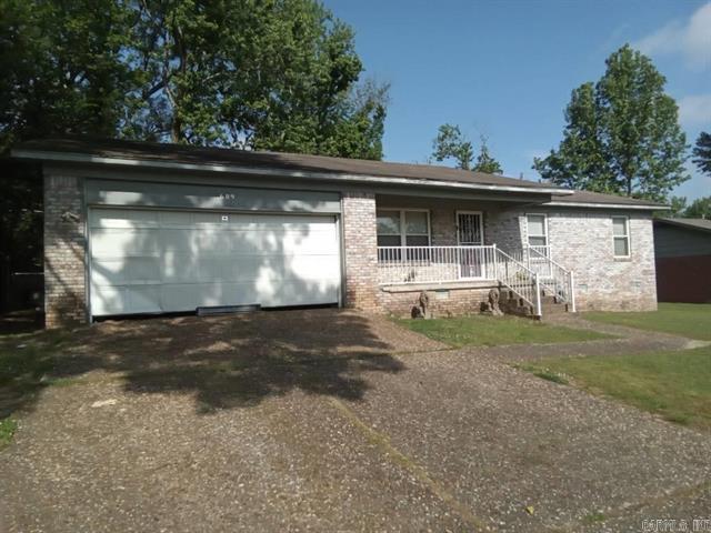 609  Newcastle Dr  Sherwood, AR