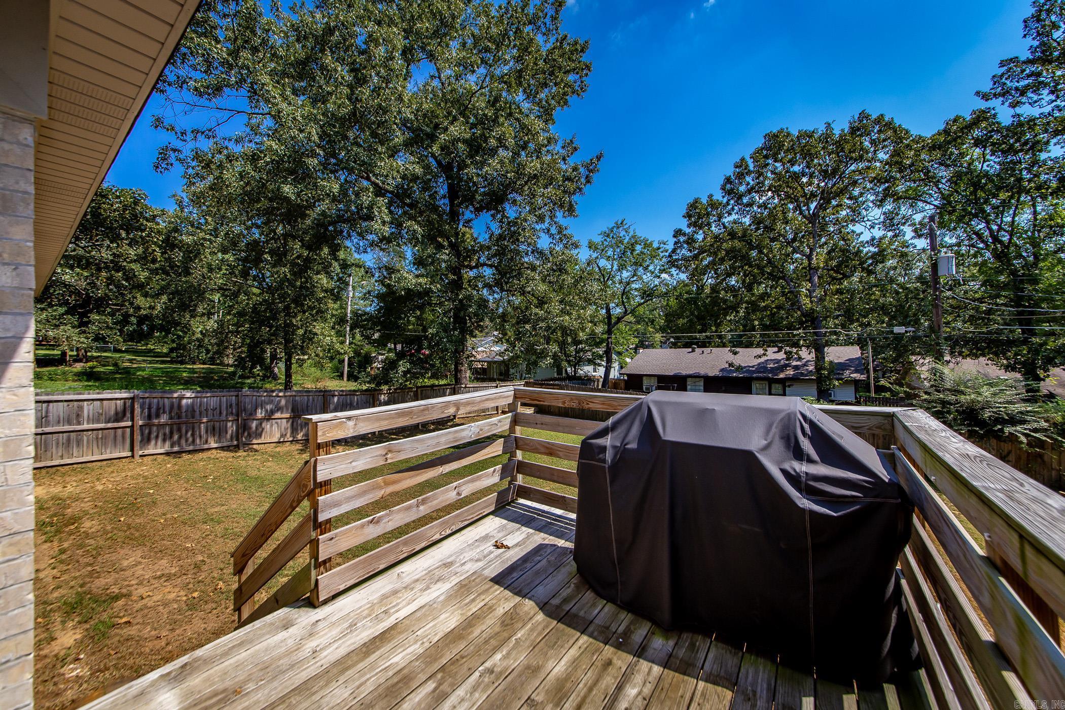 8320 B Holiday  Sherwood, AR