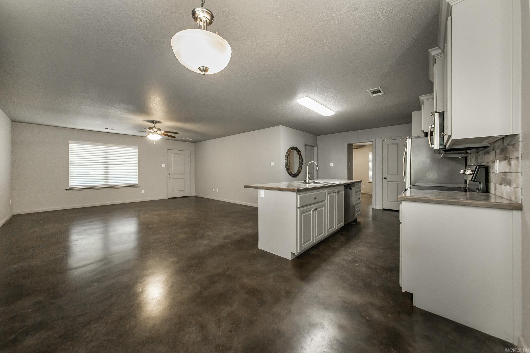 8320 B Holiday  Sherwood, AR