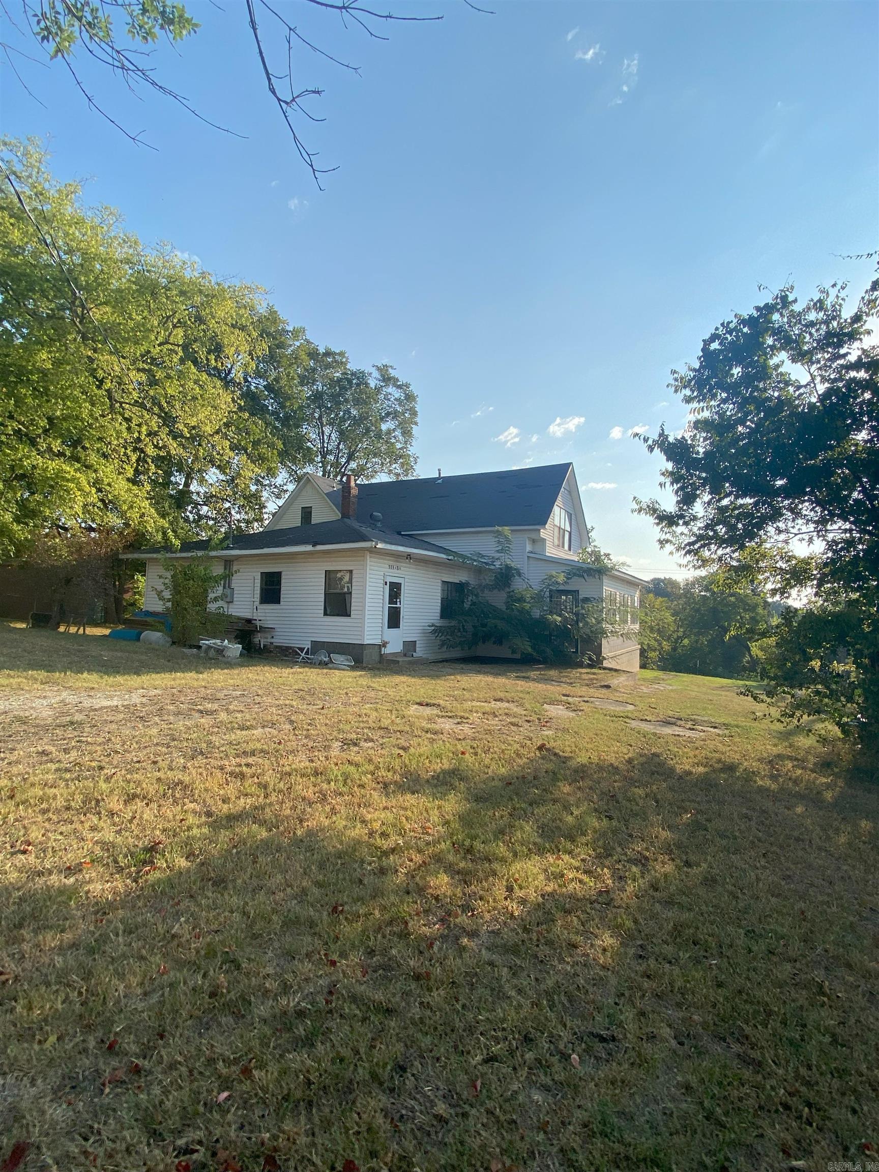111 N 3rd  Black Rock, AR