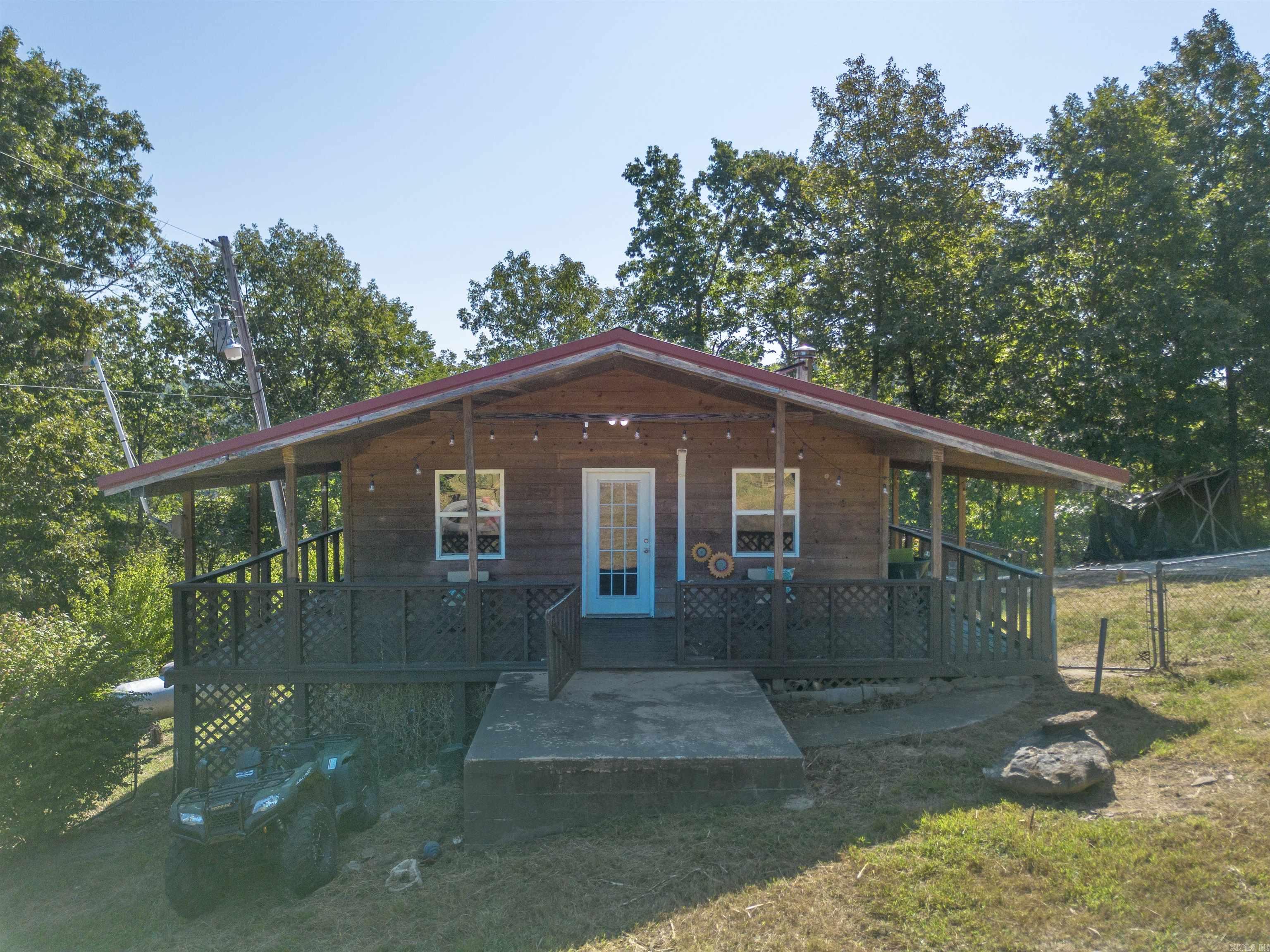500 Pine Grove Ln  Marshall, AR