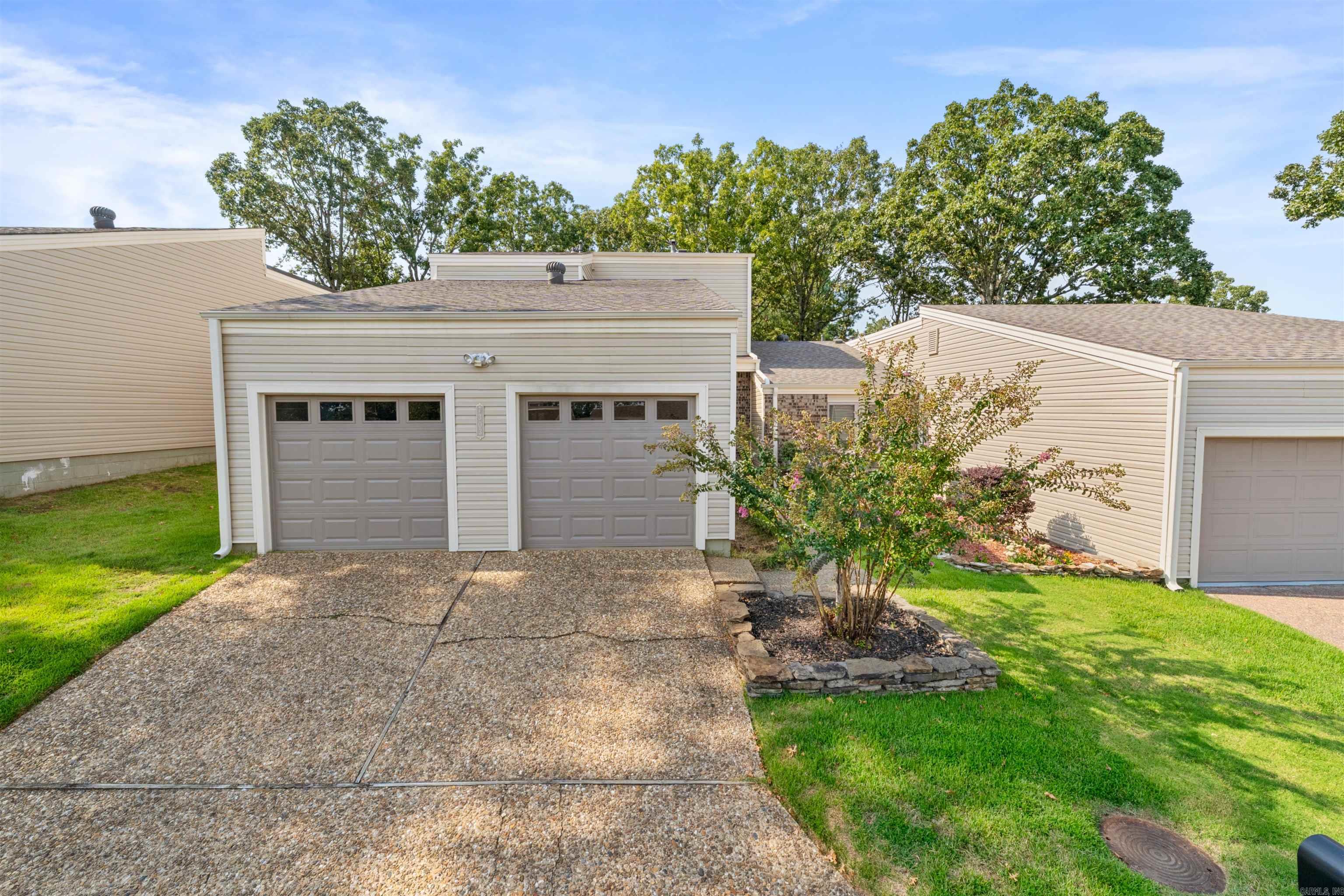 7303 Dakota Drive
