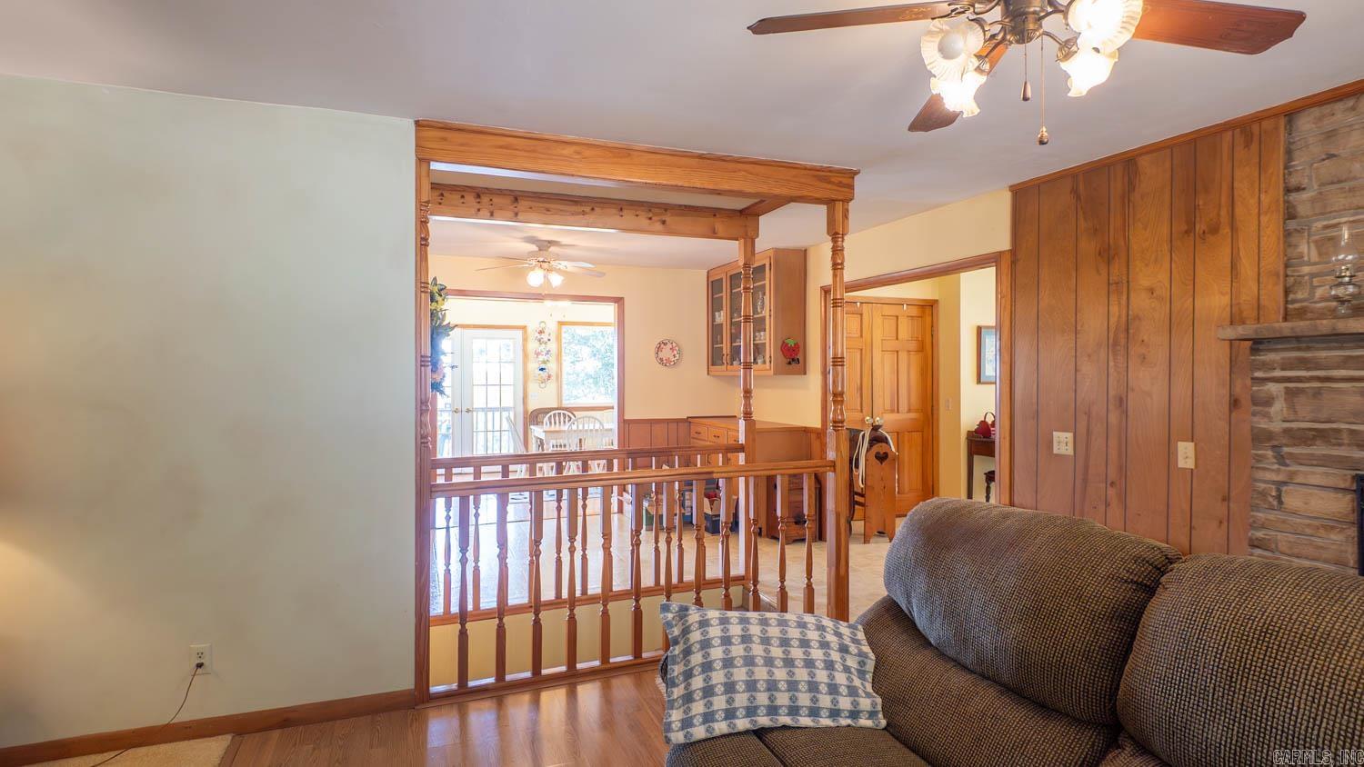 1563 Squirrel Hill Road  Glencoe, AR