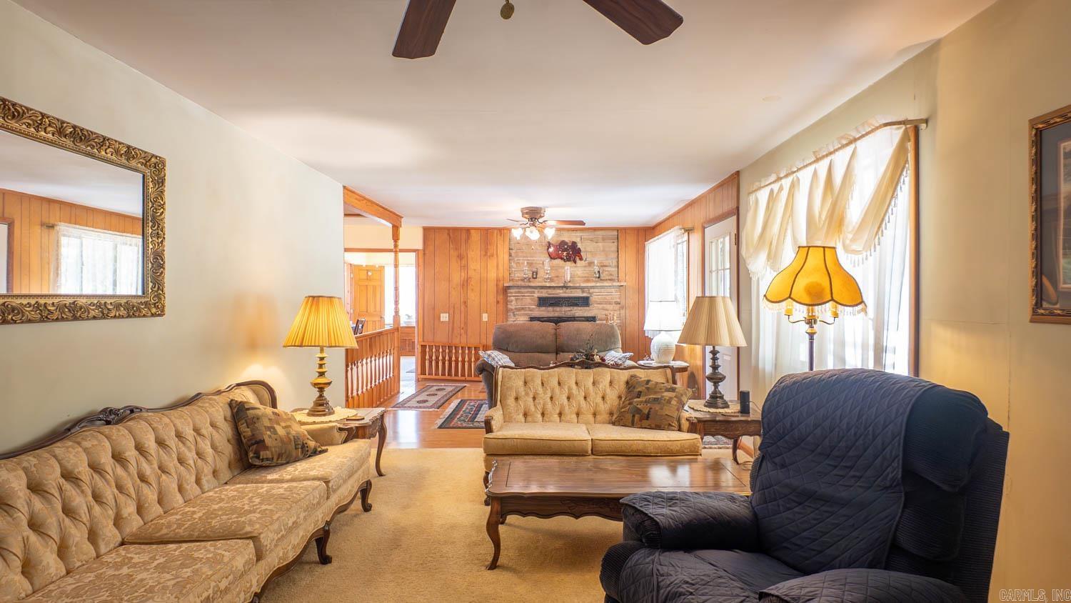 1563 Squirrel Hill Road  Glencoe, AR