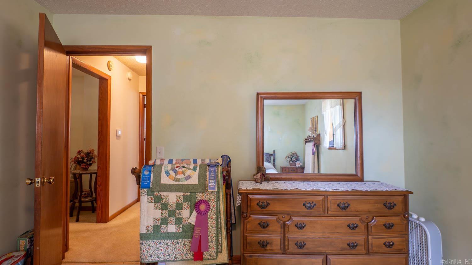 1563 Squirrel Hill Road  Glencoe, AR