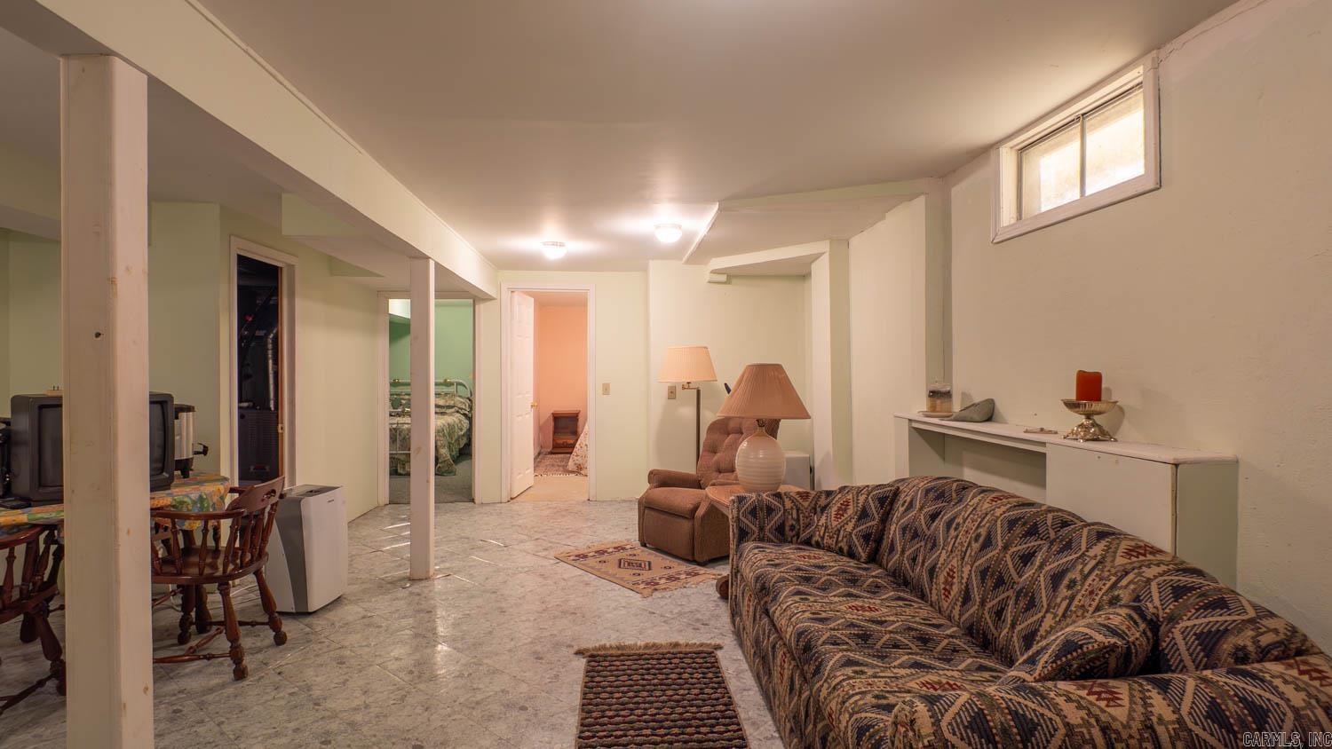 1563 Squirrel Hill Road  Glencoe, AR