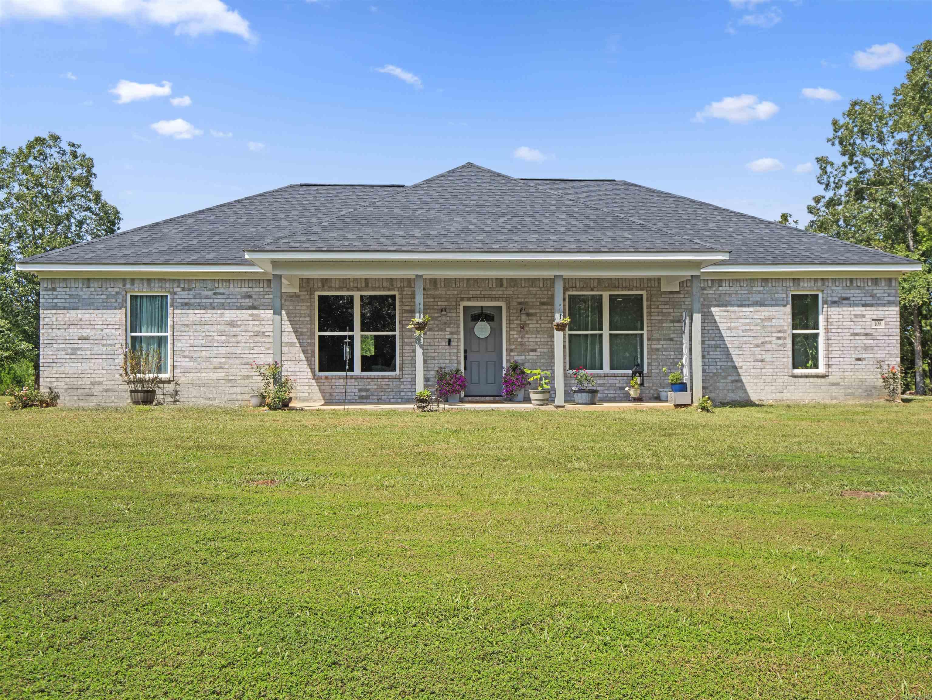 109 Morning Star Lane  Hot Springs, AR