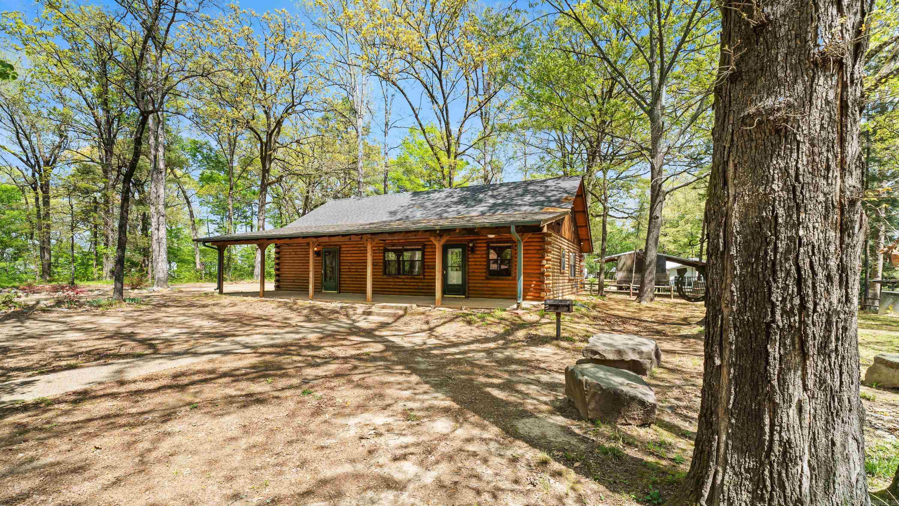 111 Old Millwood Rd  Ashdown, AR