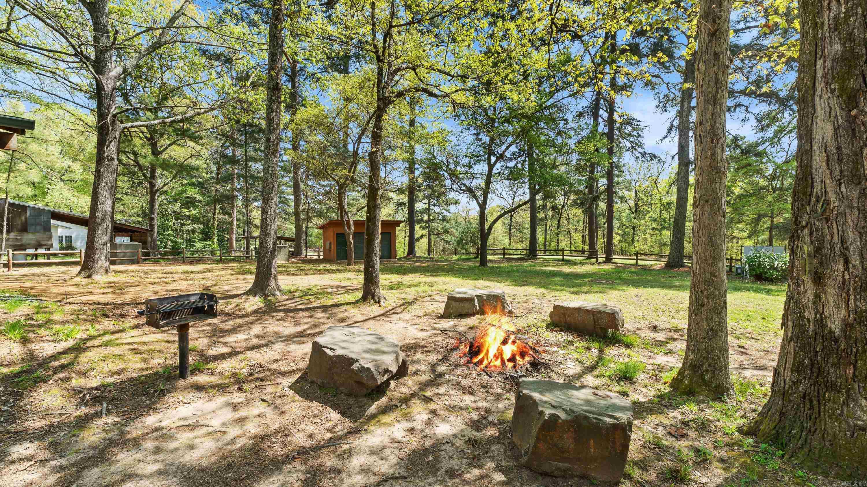 111 Old Millwood Rd  Ashdown, AR