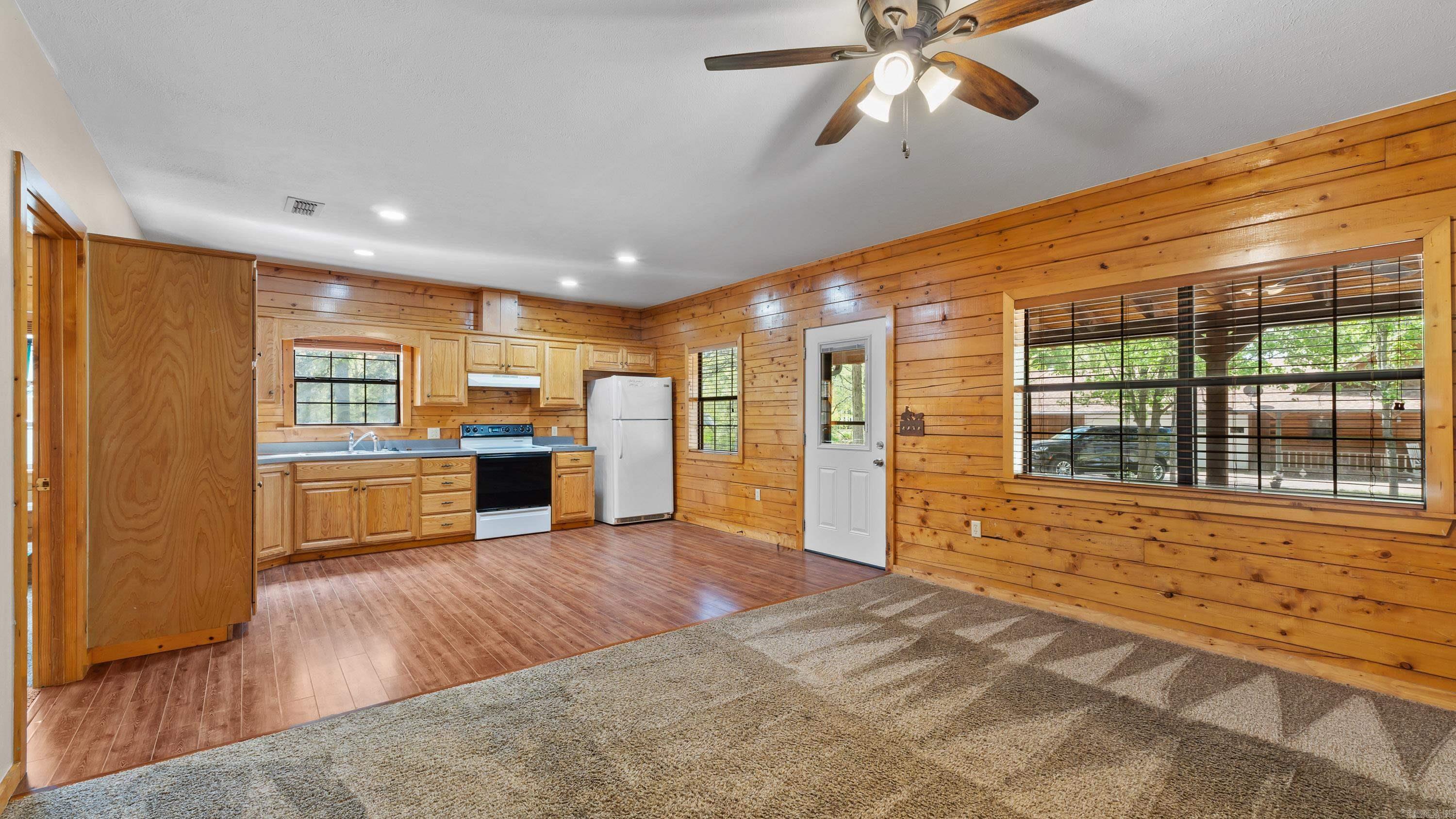 111 Old Millwood Rd  Ashdown, AR