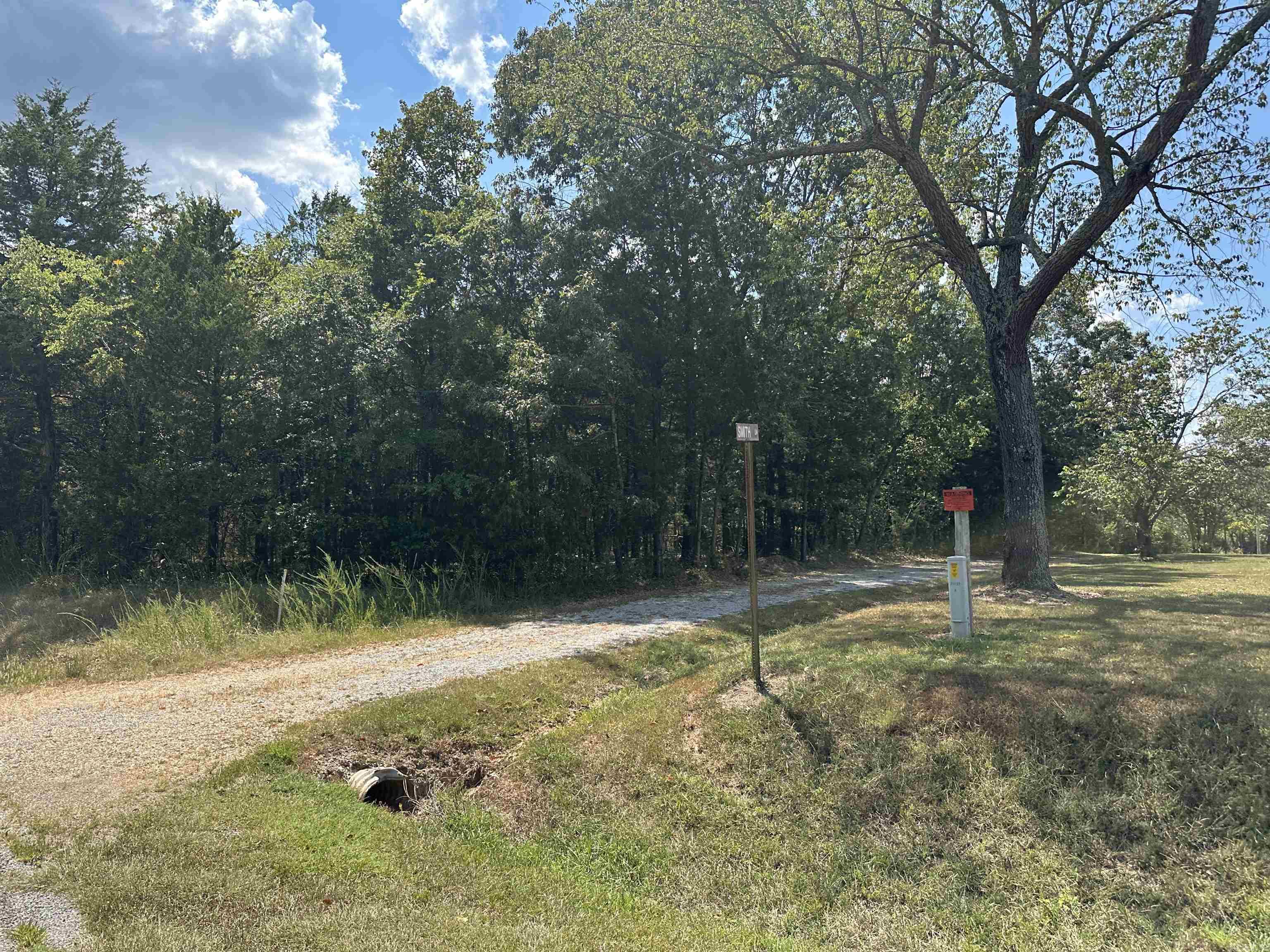 000 MC 7027  Peel, AR