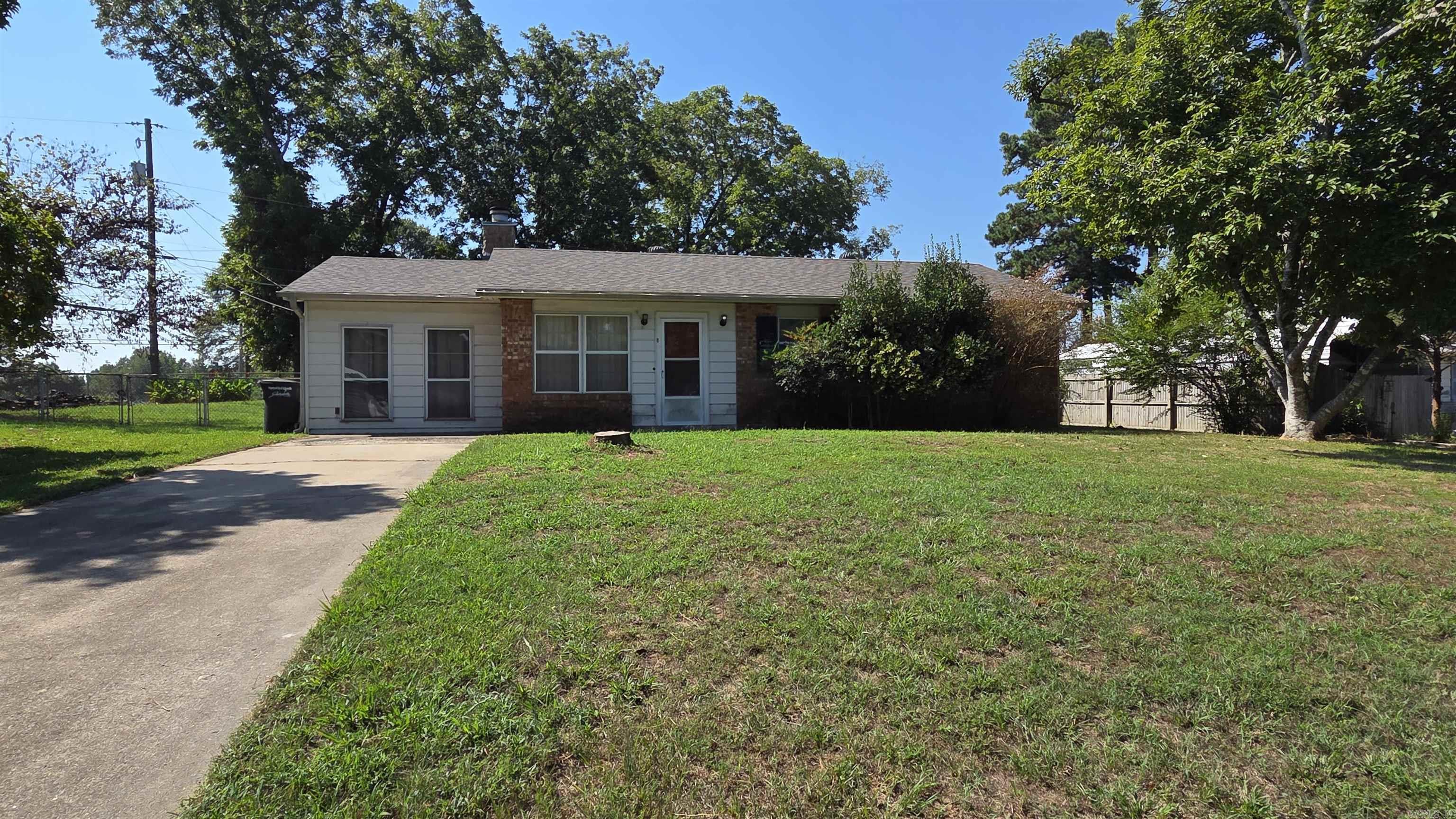 1 Coral  Jacksonville, AR
