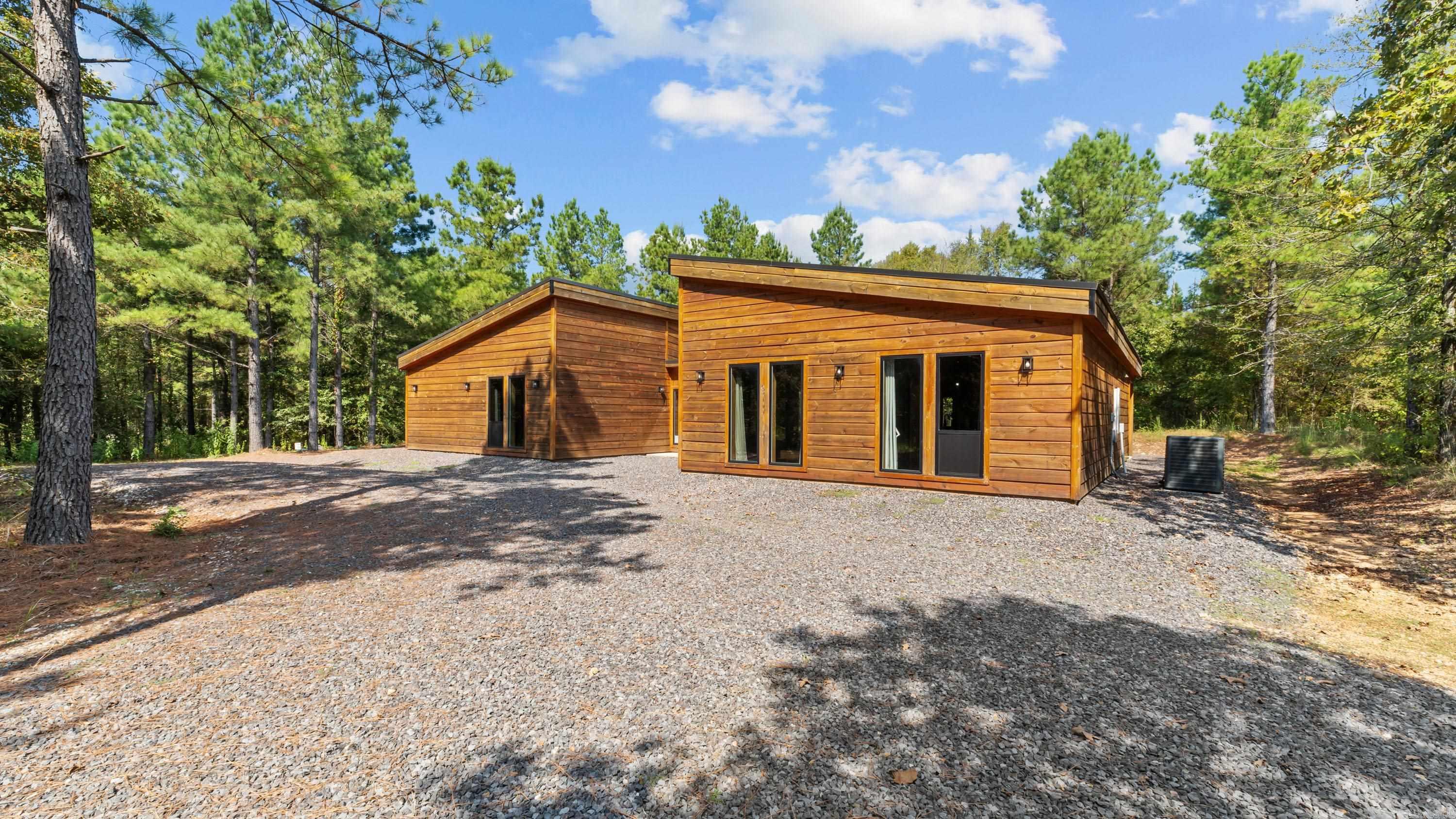 19 Southern Alder  Hochatown, OK