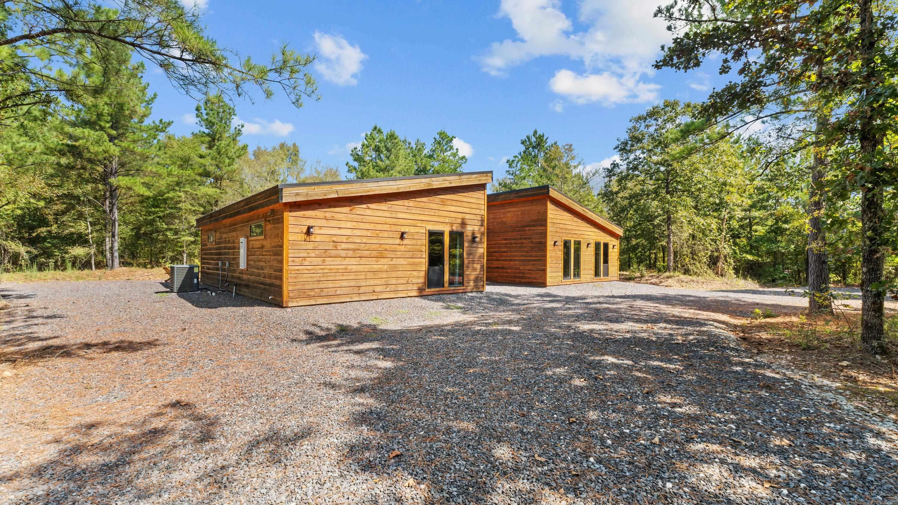 19 Southern Alder  Hochatown, OK