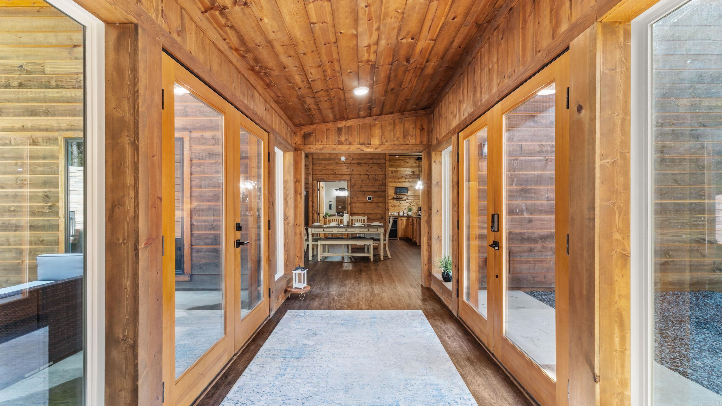 19 Southern Alder  Hochatown, OK