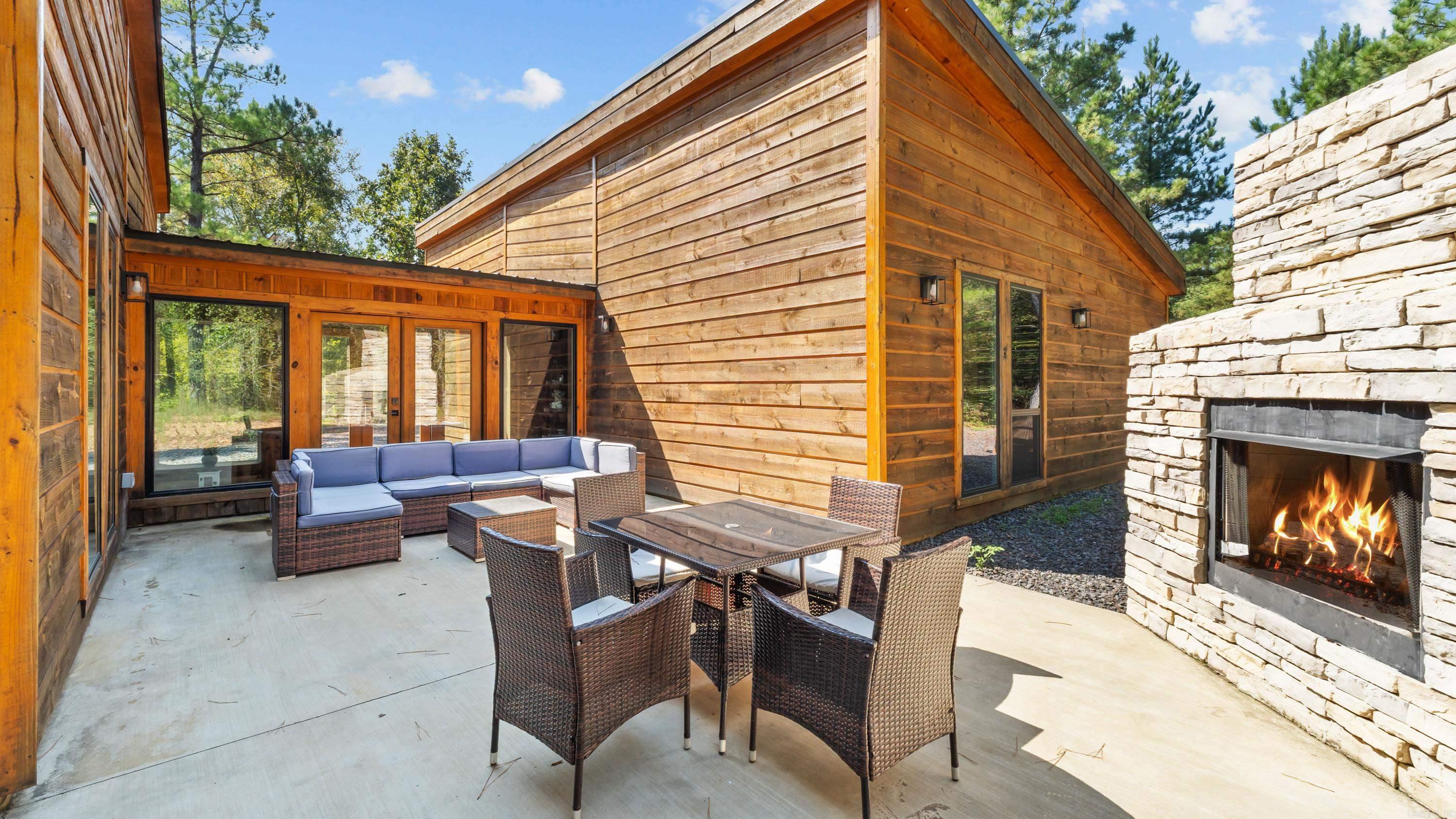 19 Southern Alder  Hochatown, OK