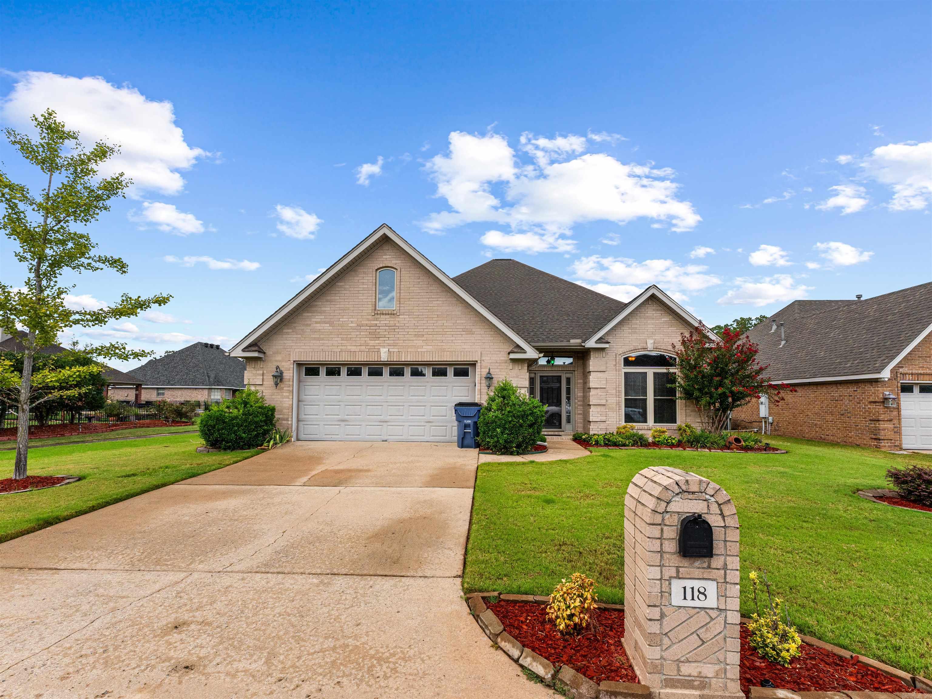 118 Danielle Circle