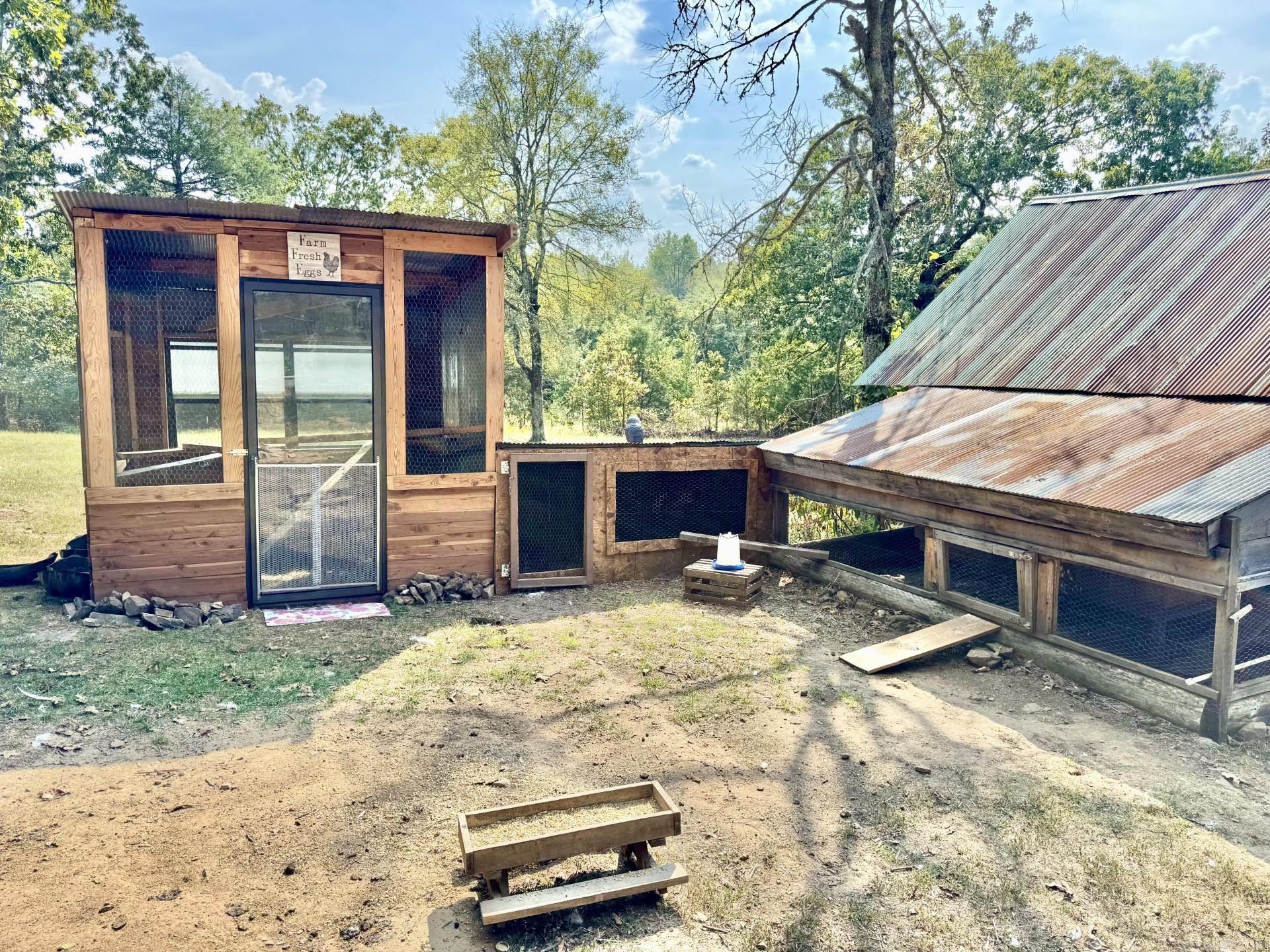 104 Flag Rd.  Leslie, AR