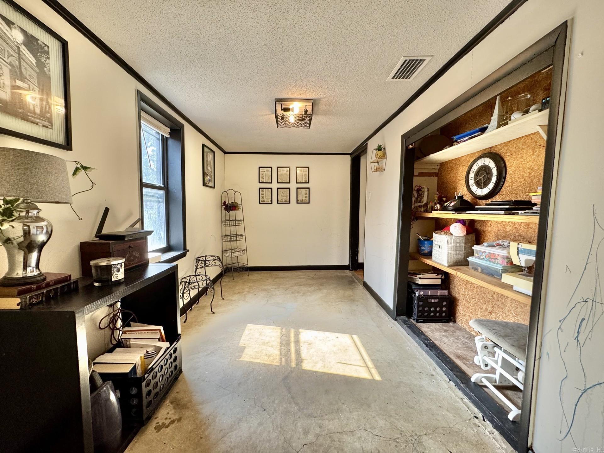 104 Flag Rd.  Leslie, AR