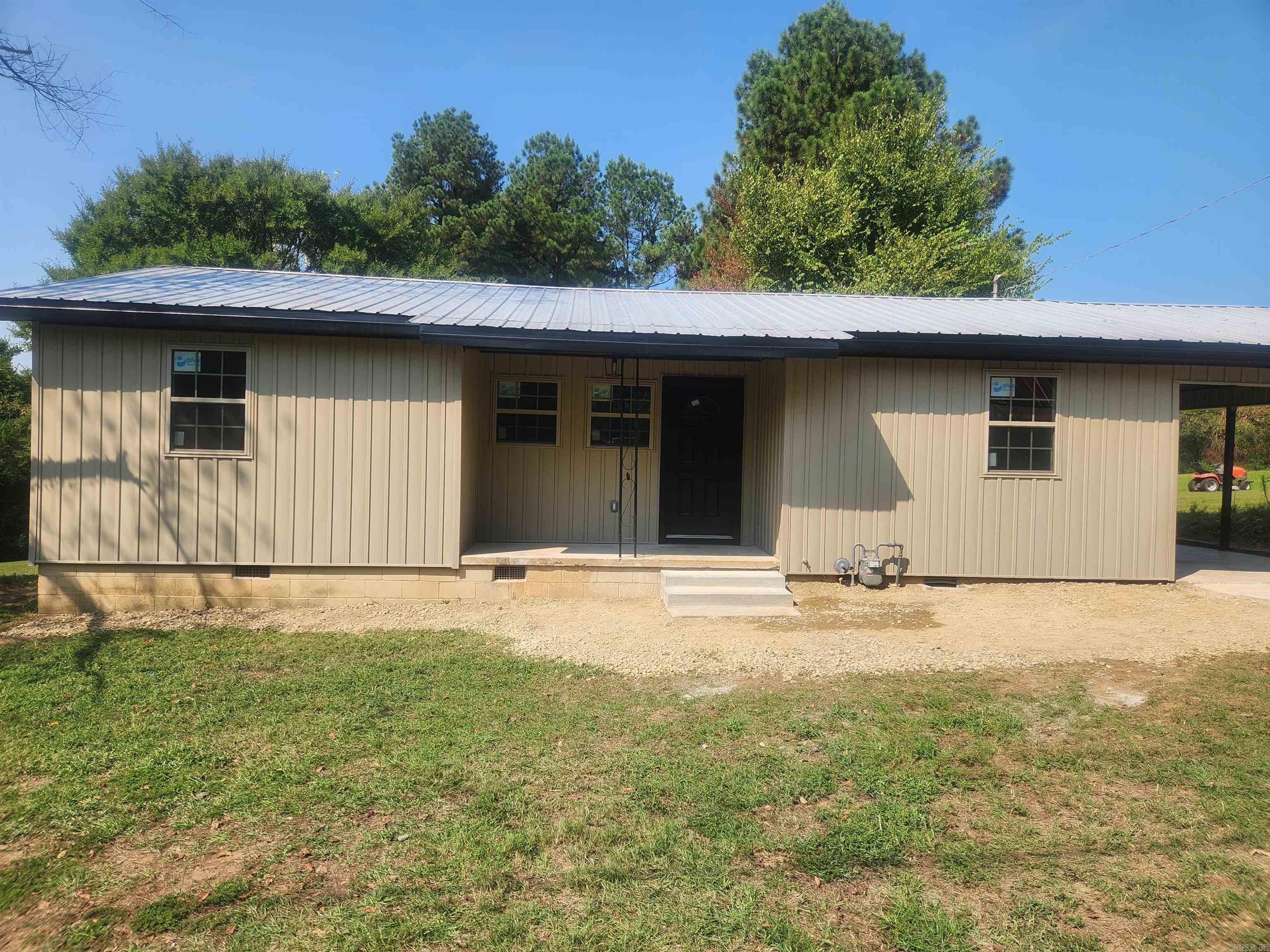 206 Baskin St  Hartman, AR