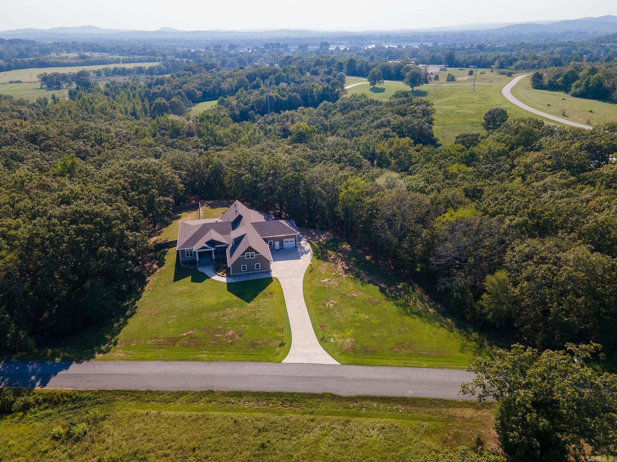 50 Stone Hill Dr  Mayflower, AR