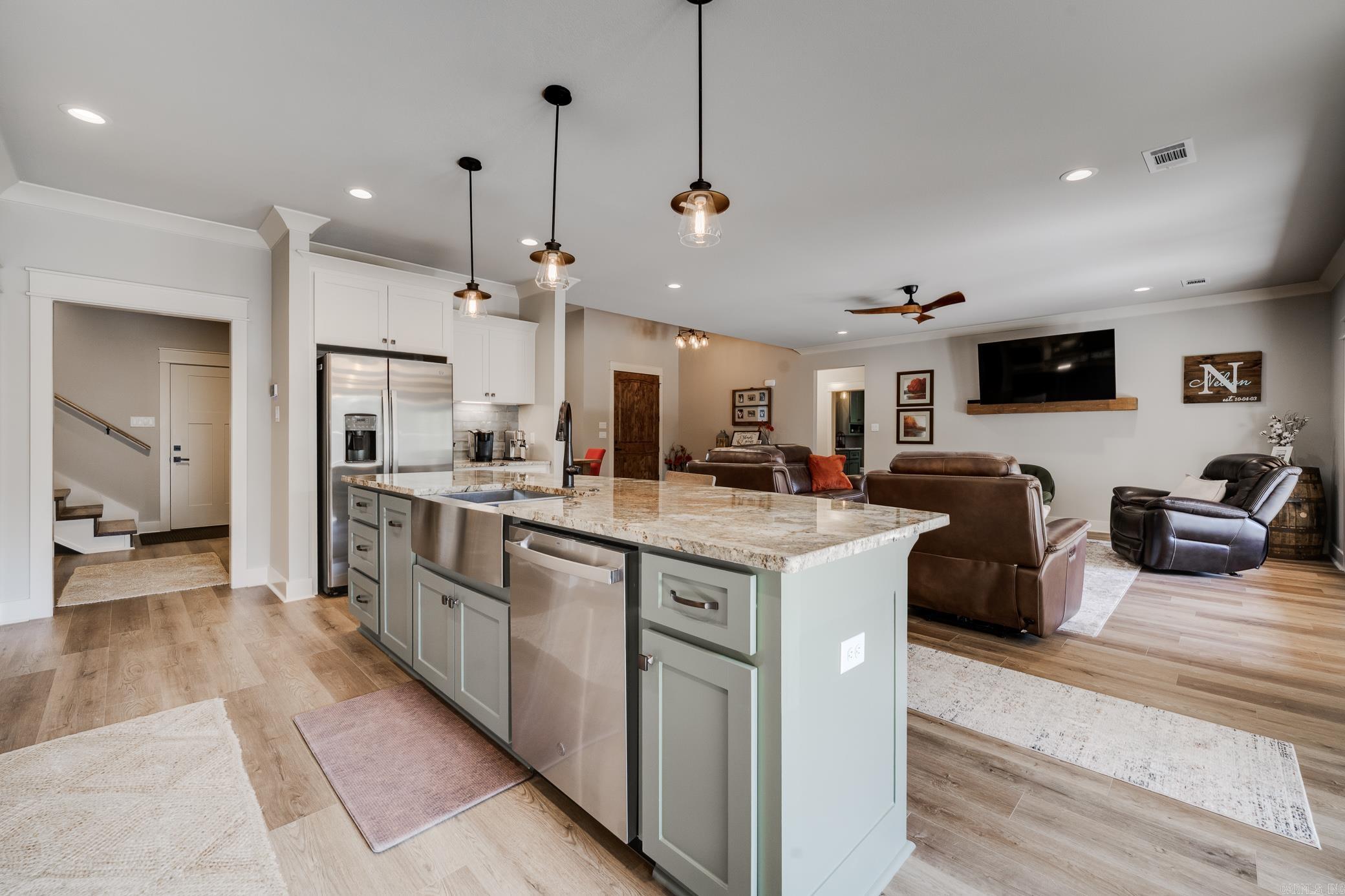 50 Stone Hill Dr  Mayflower, AR