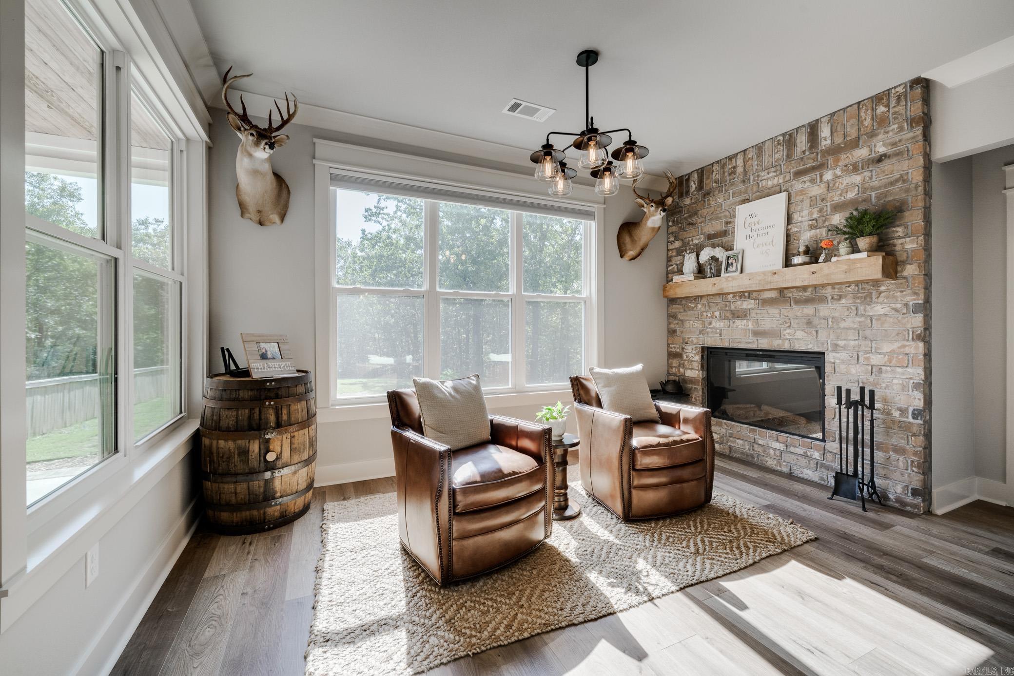 50 Stone Hill Dr  Mayflower, AR
