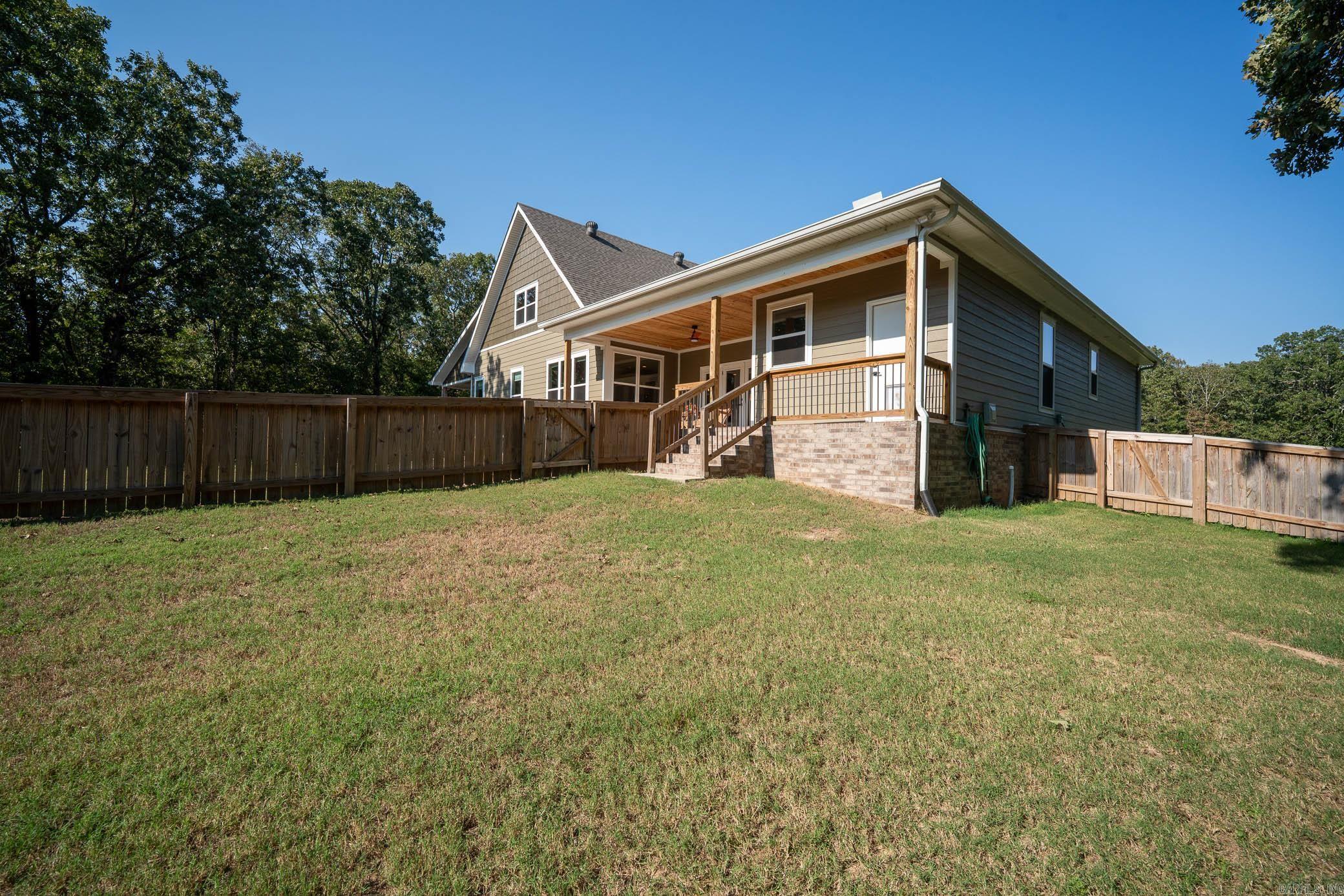 50 Stone Hill Dr  Mayflower, AR