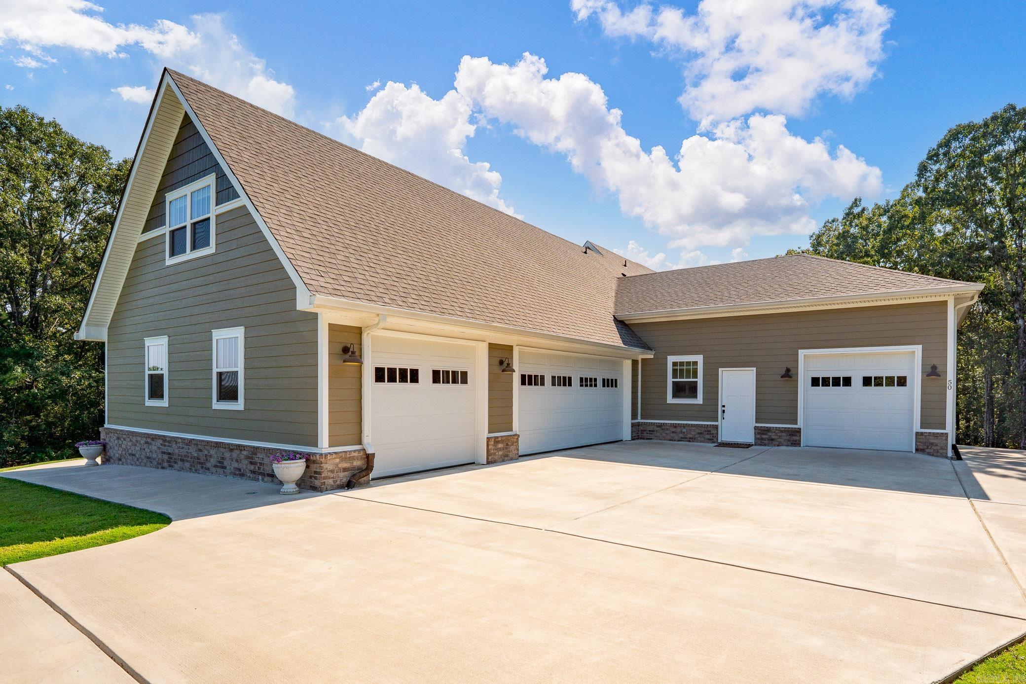 50 Stone Hill Dr  Mayflower, AR