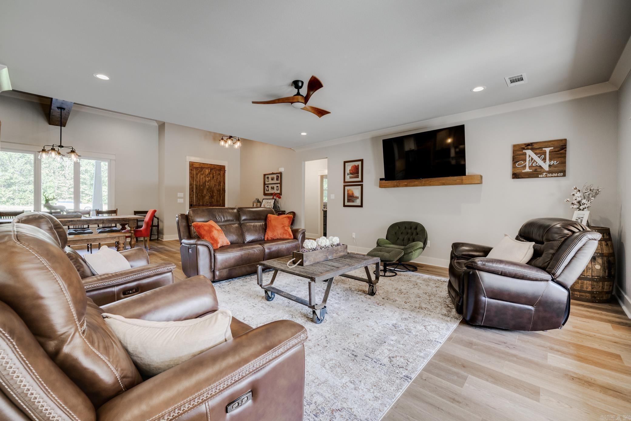 50 Stone Hill Dr  Mayflower, AR