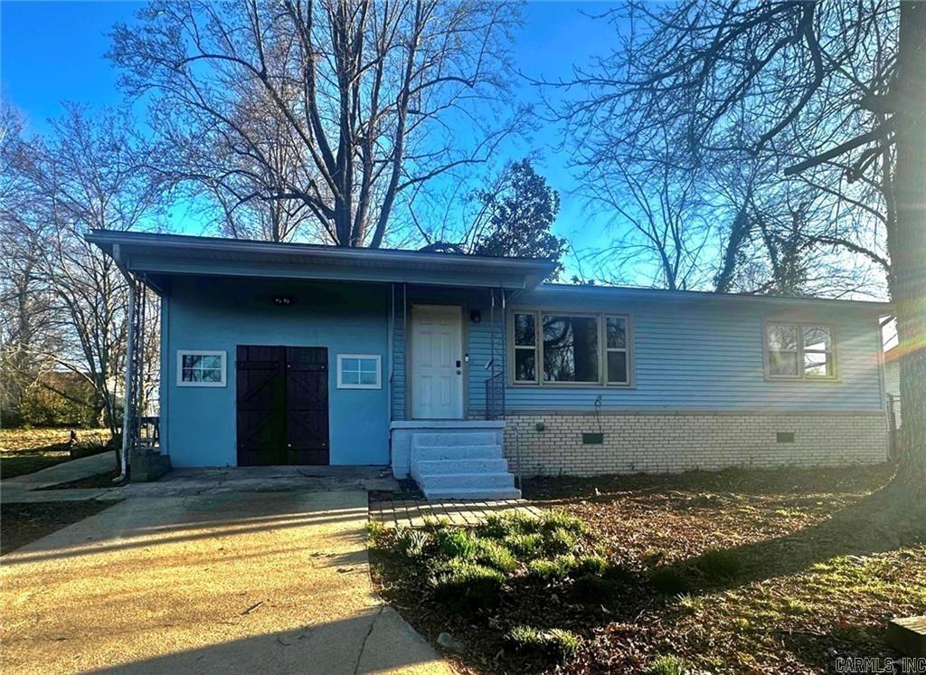 702 Beverly  Harrison, AR