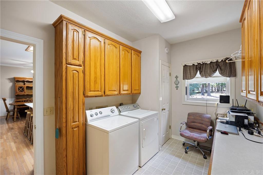 302 Meadow Rd  Russellville, AR