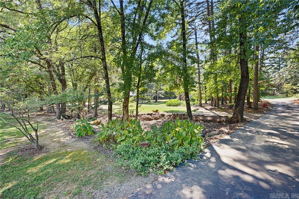 302 Meadow Rd  Russellville, AR