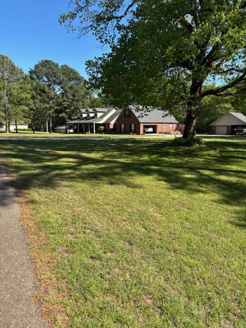 410 Deerwood  Nashville, AR