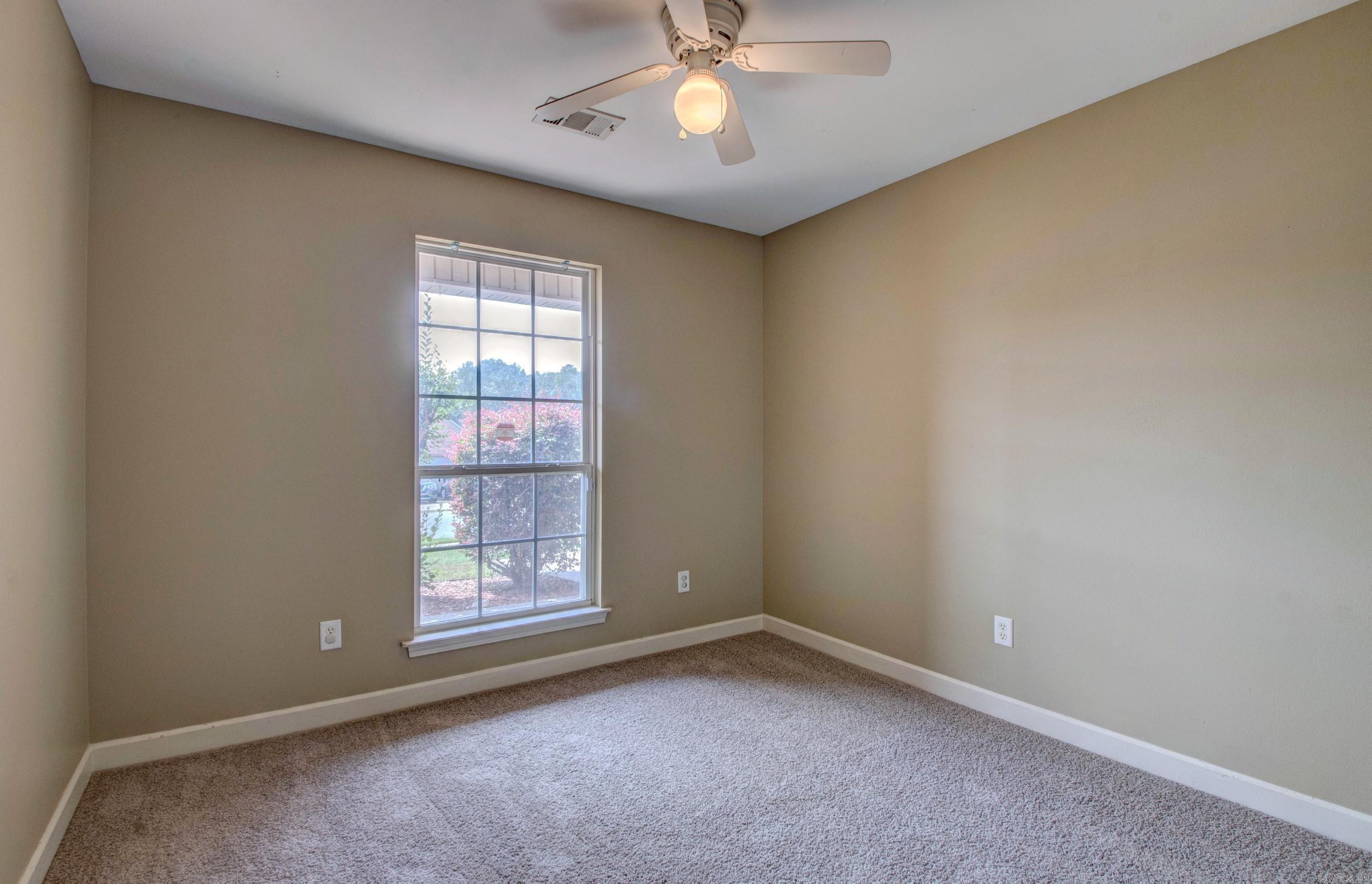 1725 White Oak  Benton, AR