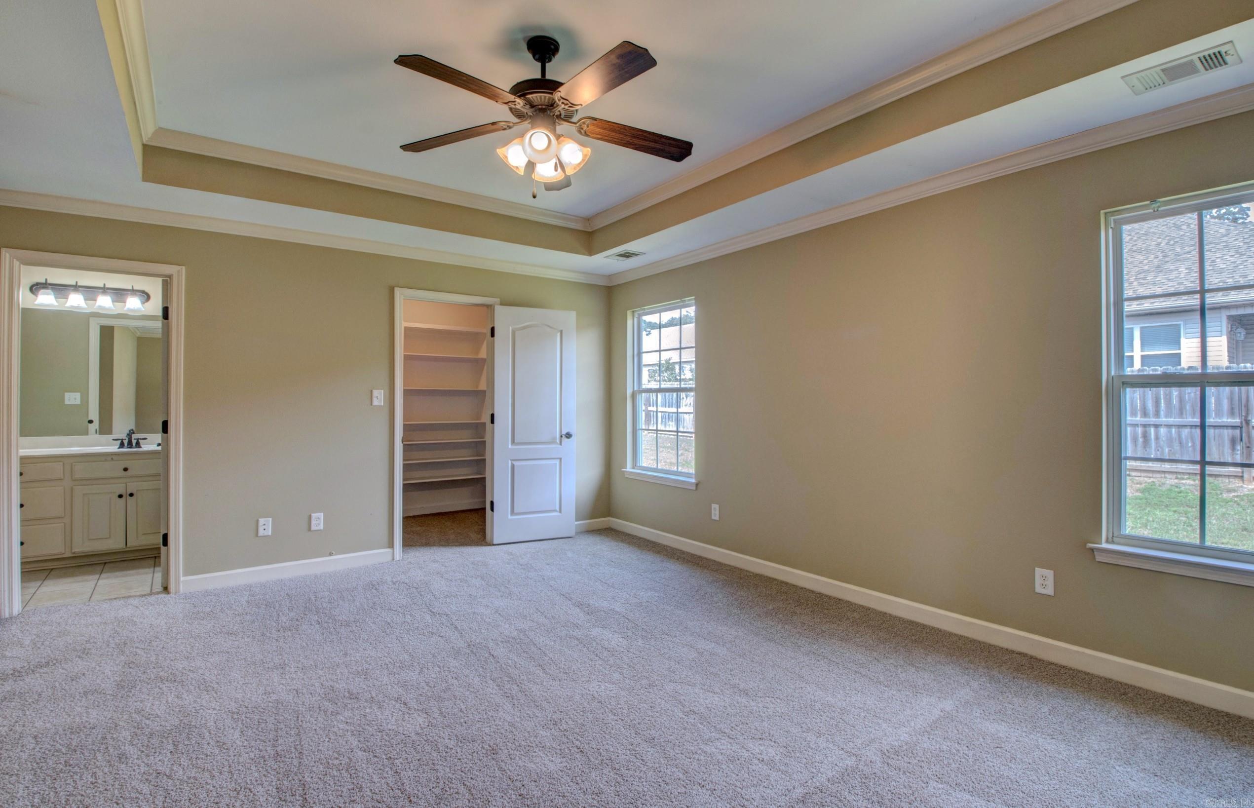 1725 White Oak  Benton, AR