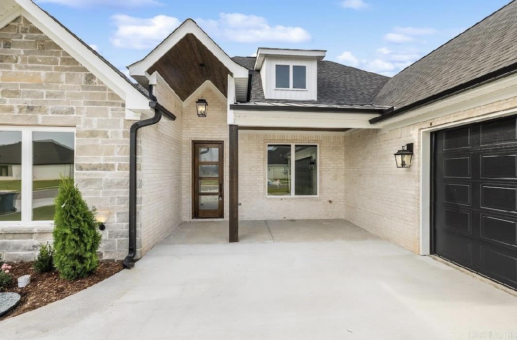 6217 Creekwater  Alexander, AR