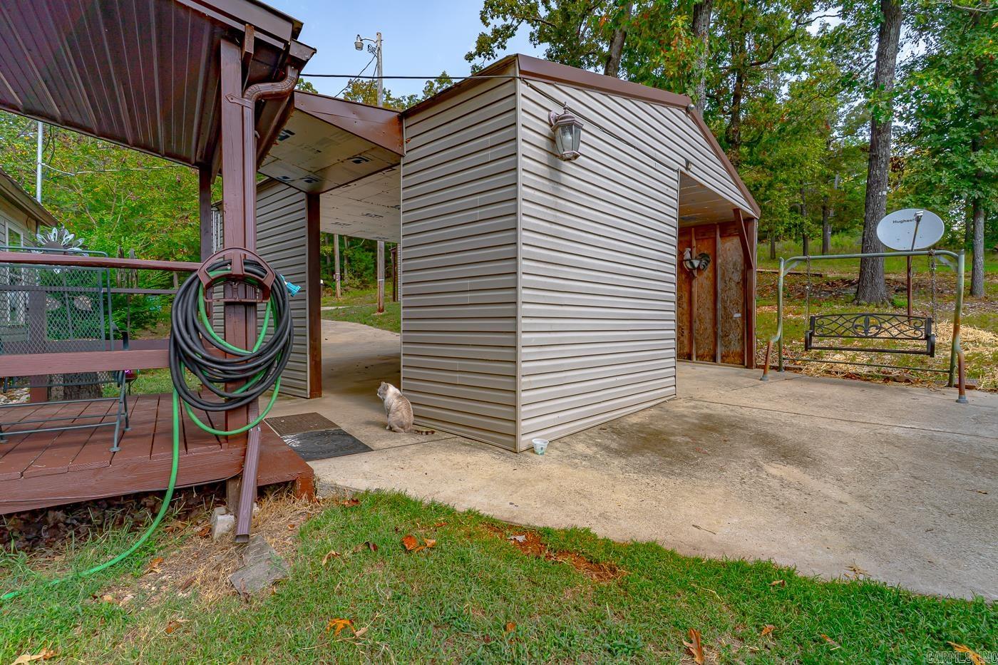 21 W Lakeshore Dr  Highland, AR