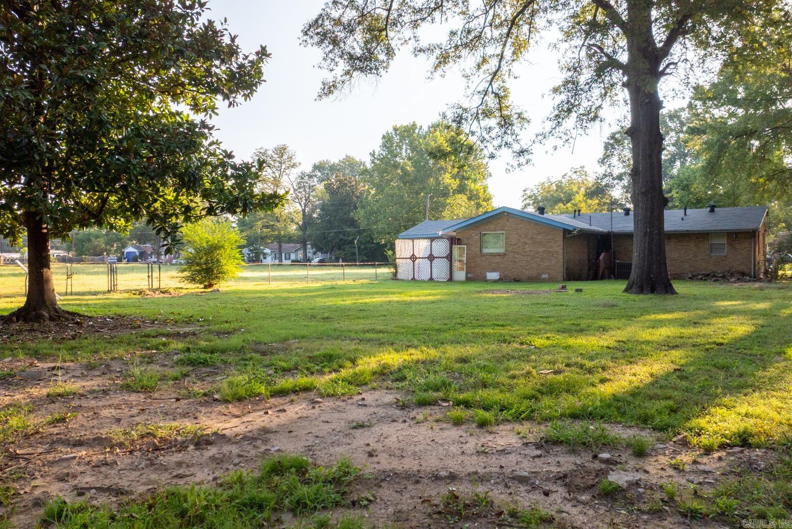 119 Davis  North Little Rock, AR