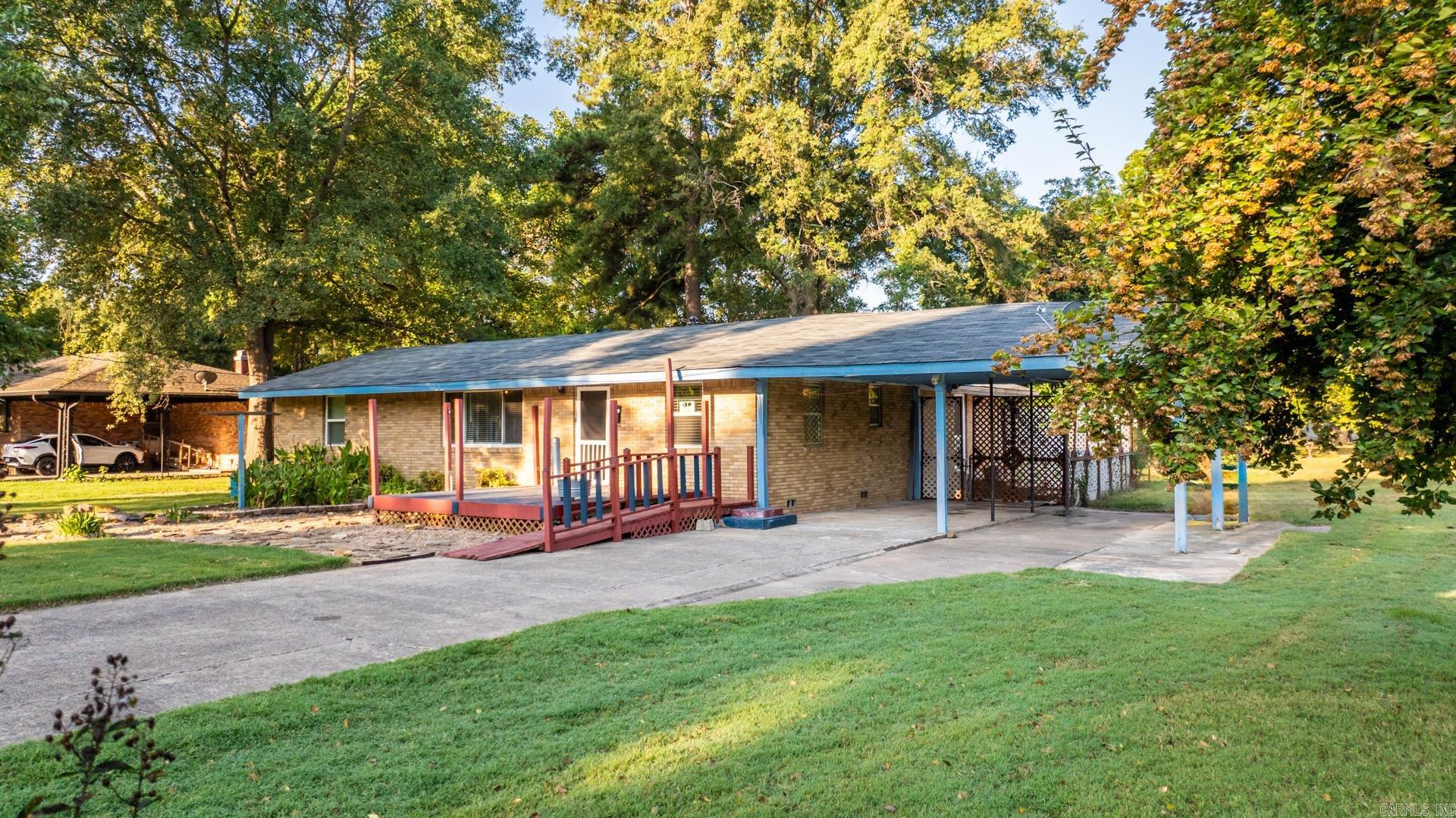119 Davis  North Little Rock, AR