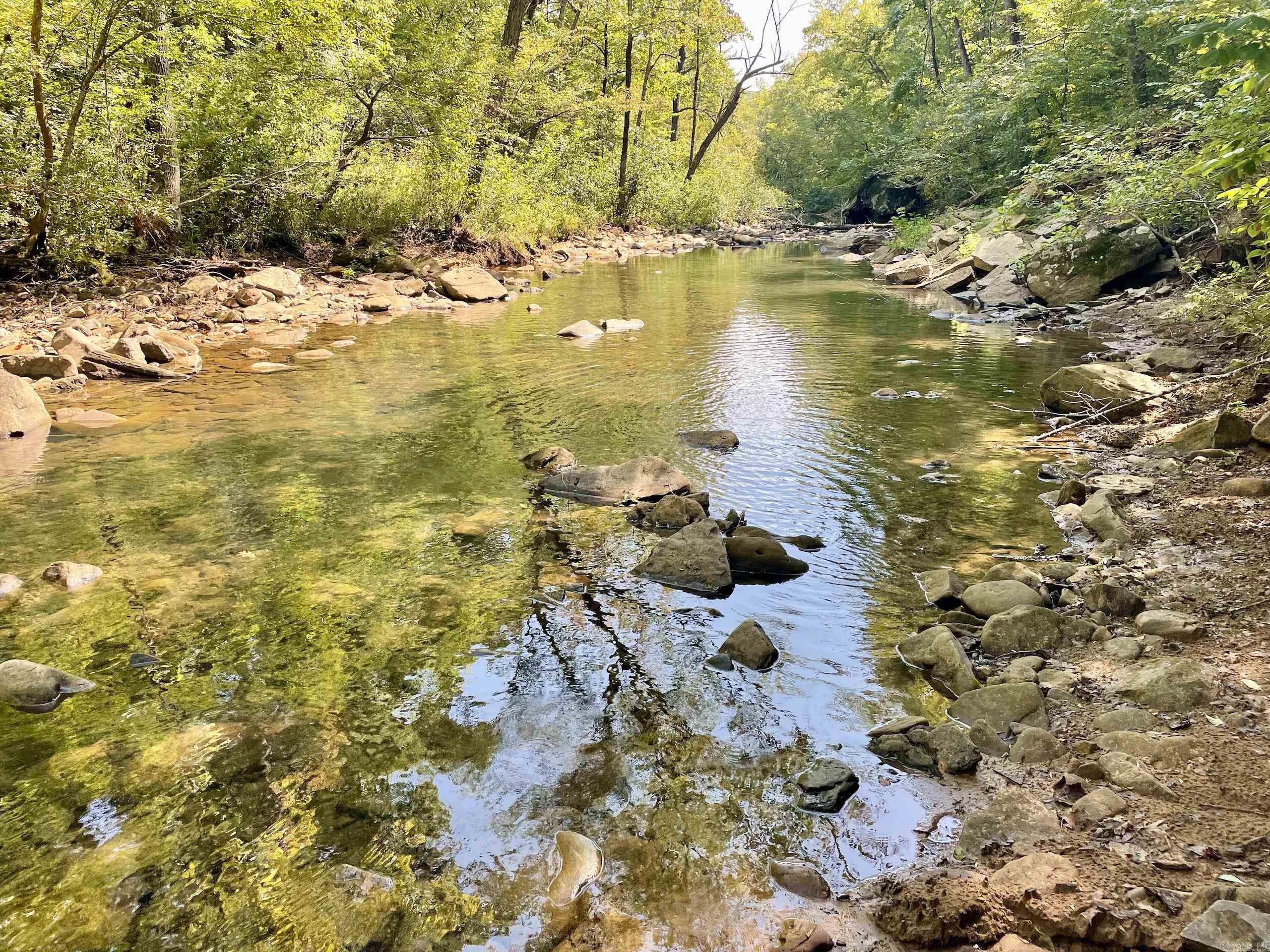  FS Road 1432  Scotland, AR