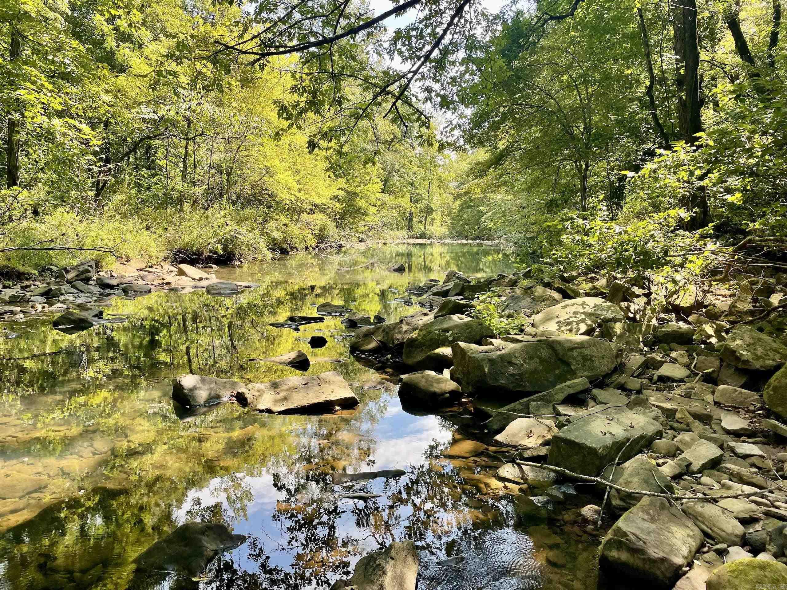  FS Road 1432  Scotland, AR