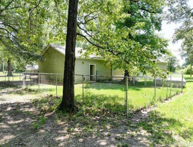 97 Acorn Hollow Lane  Pine Bluff, AR
