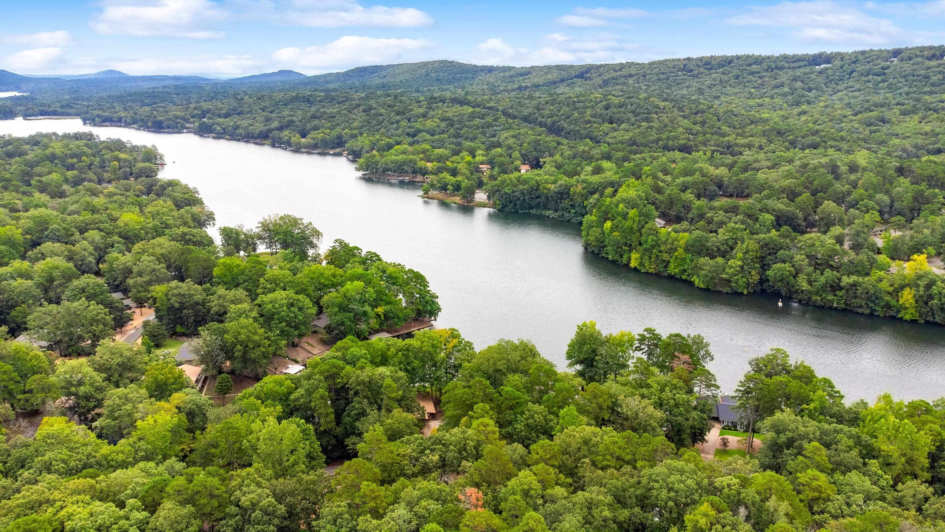 32 S Pego Way  Hot Springs Village, AR