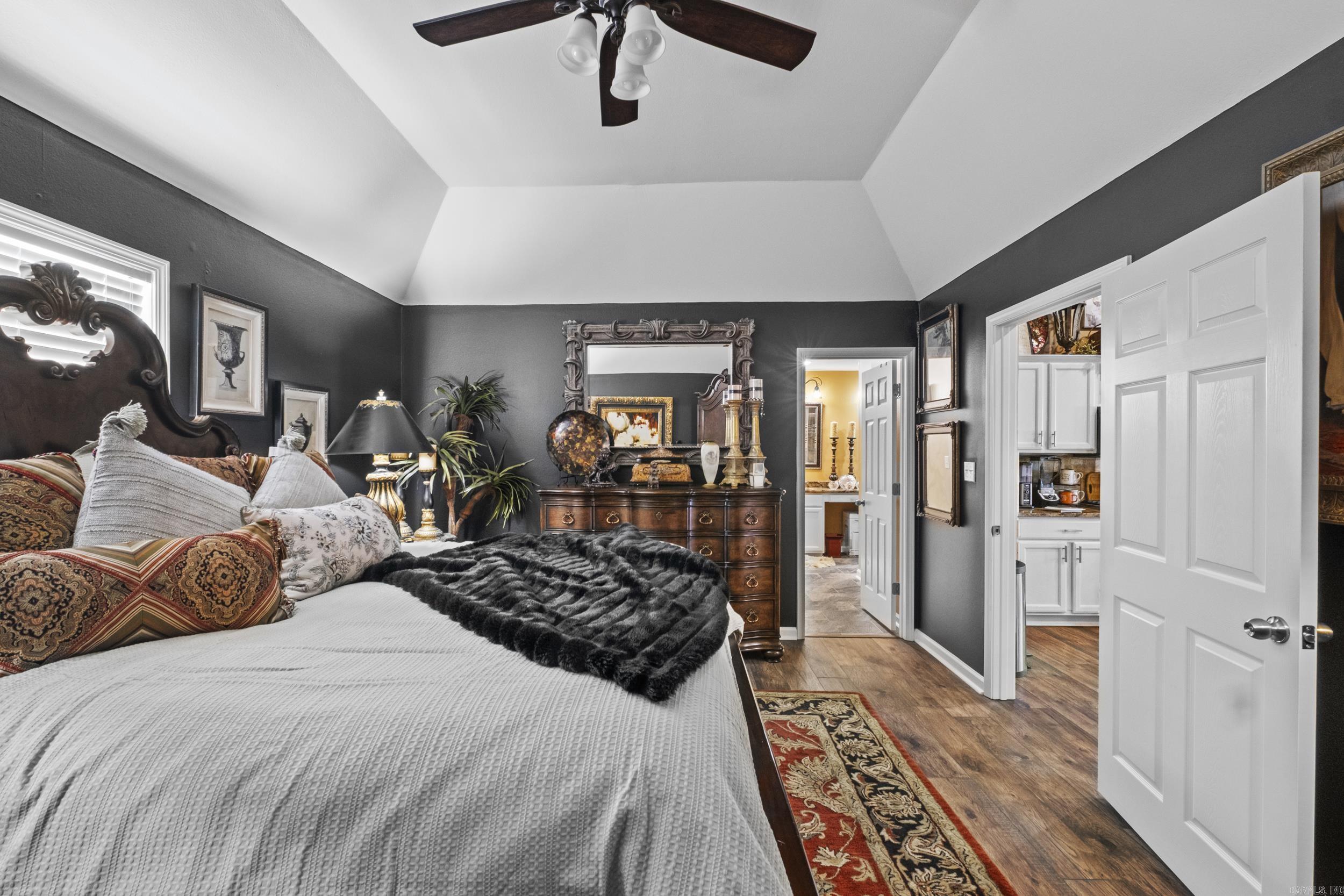 407 Country Squire  Searcy, AR